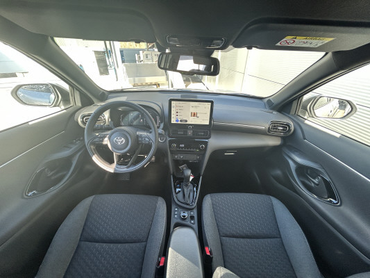 TOYOTA Yaris Cross 1.5 Trend AWD-image-5