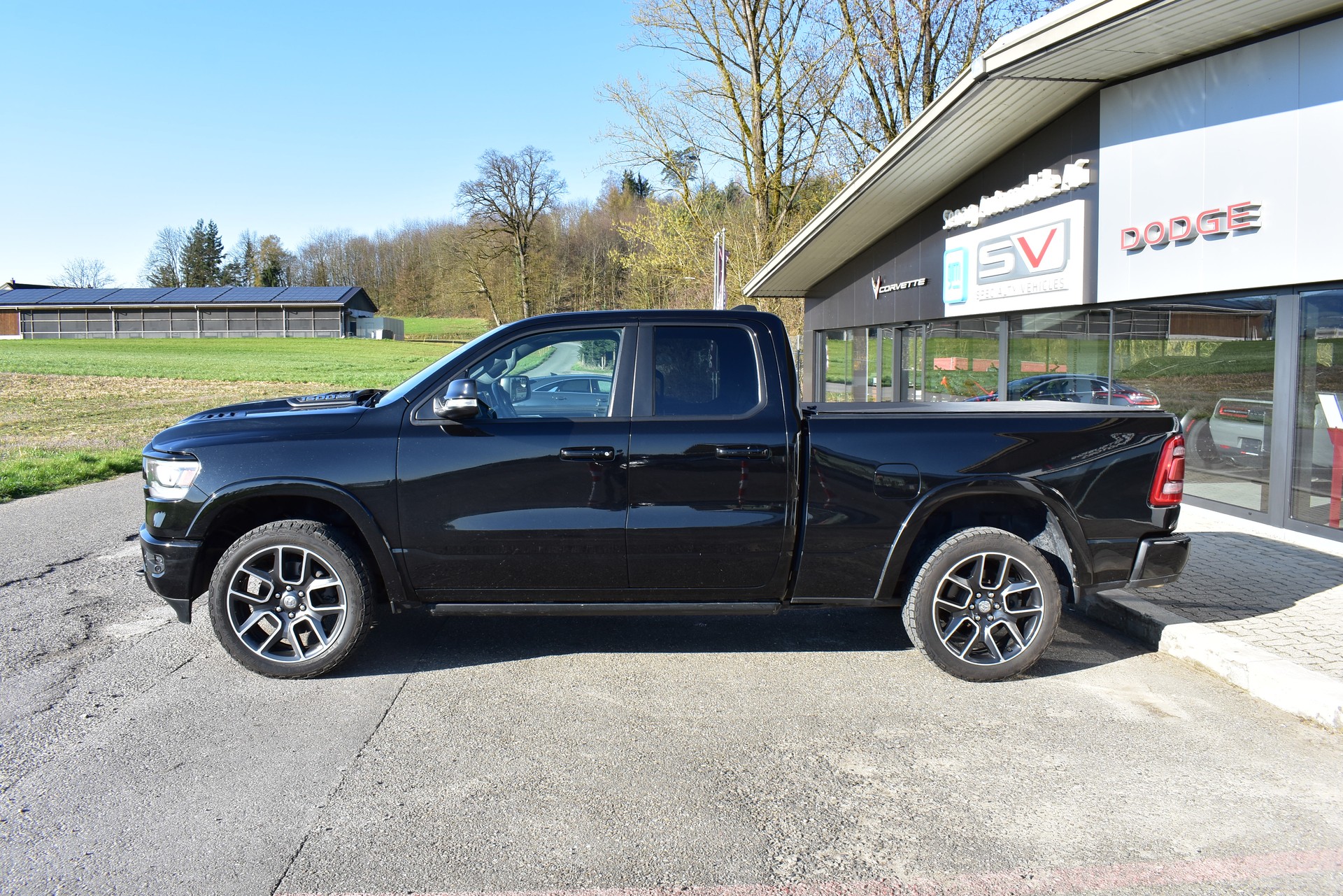 DODGE Ram 1500 Laramie Quad Cab-image-7