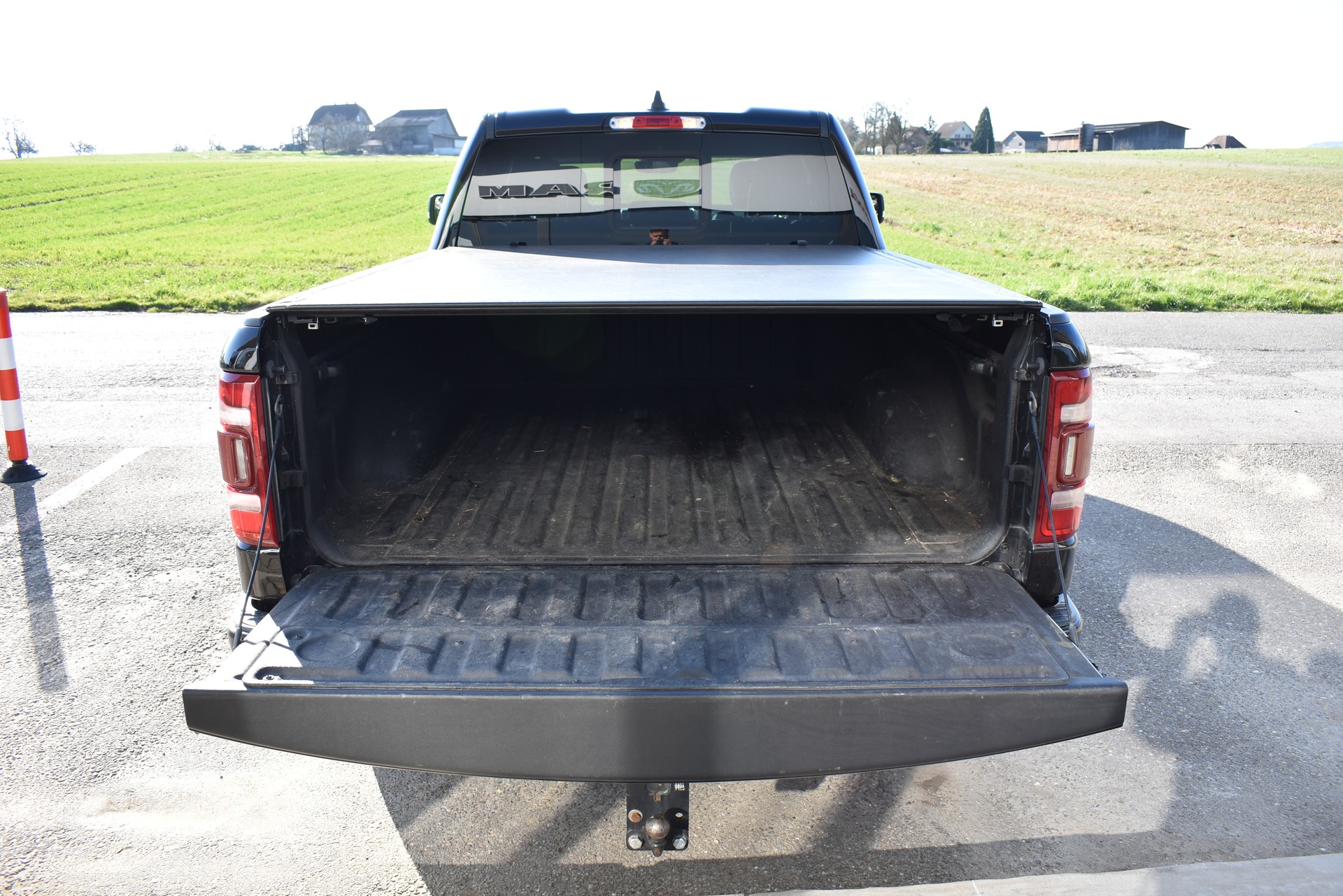 DODGE Ram 1500 Laramie Quad Cab-image-5