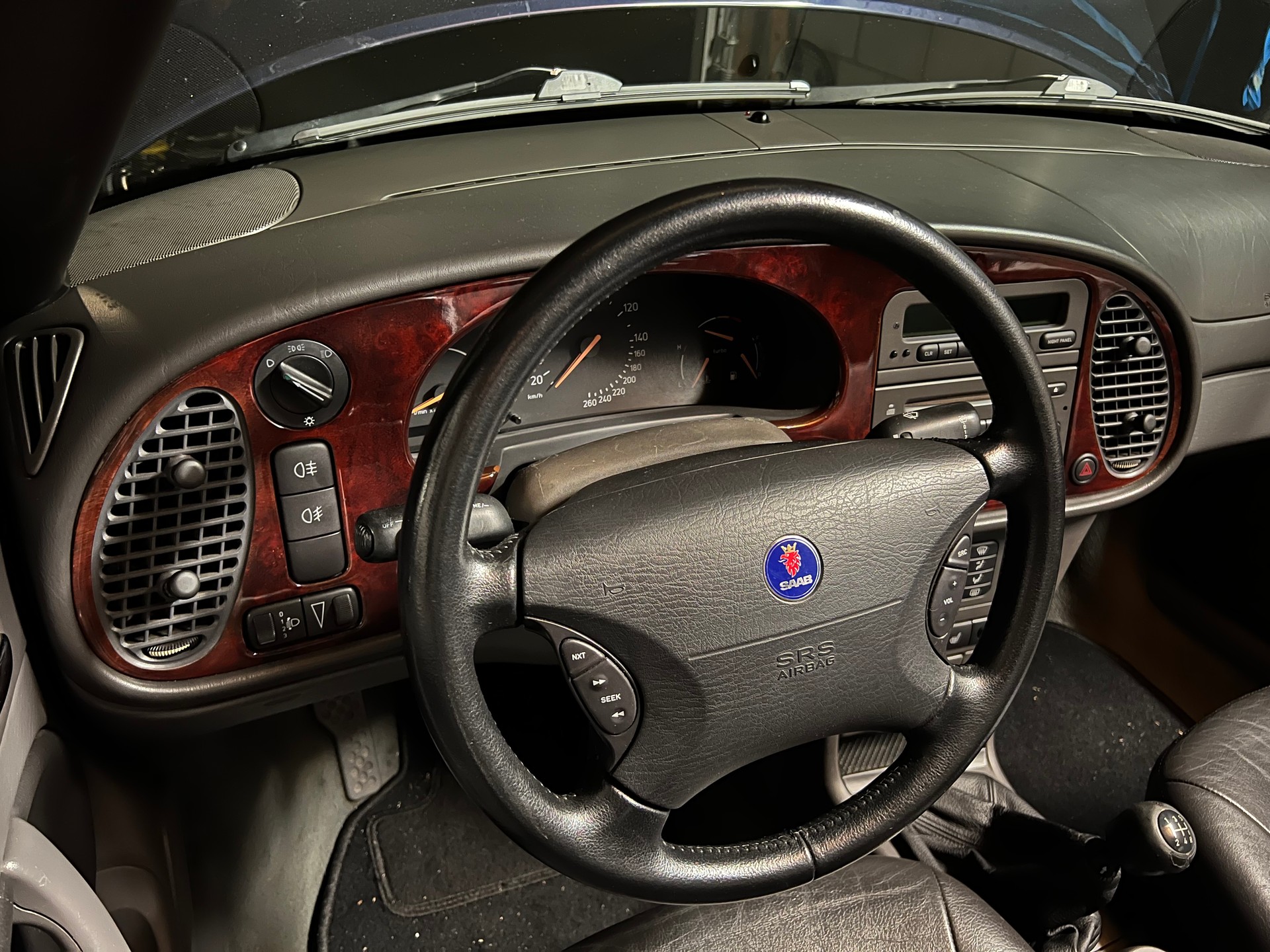 SAAB 9-3 2.0i-16 T-image-19