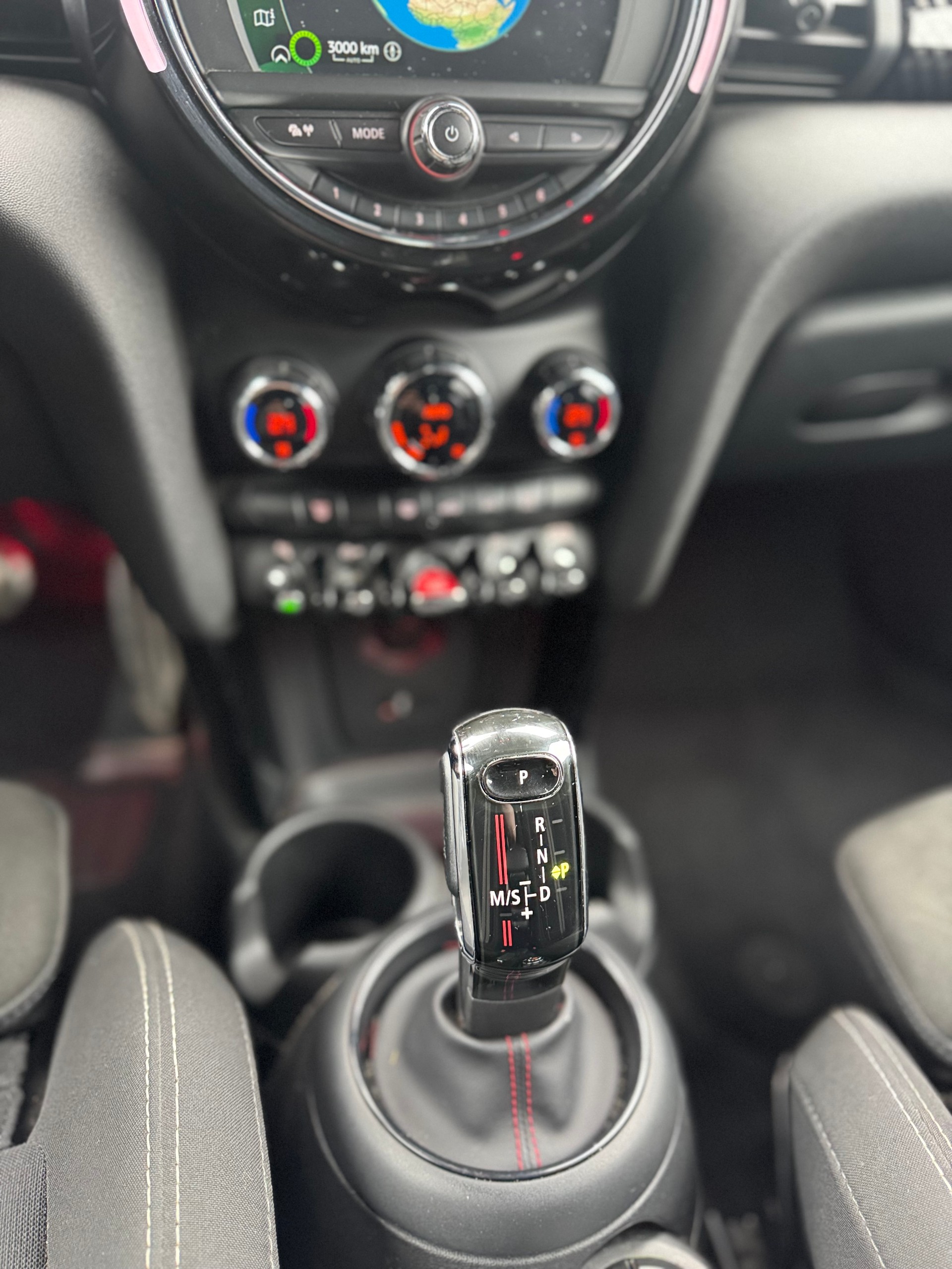 MINI Cooper S Steptronic DKG-image-4