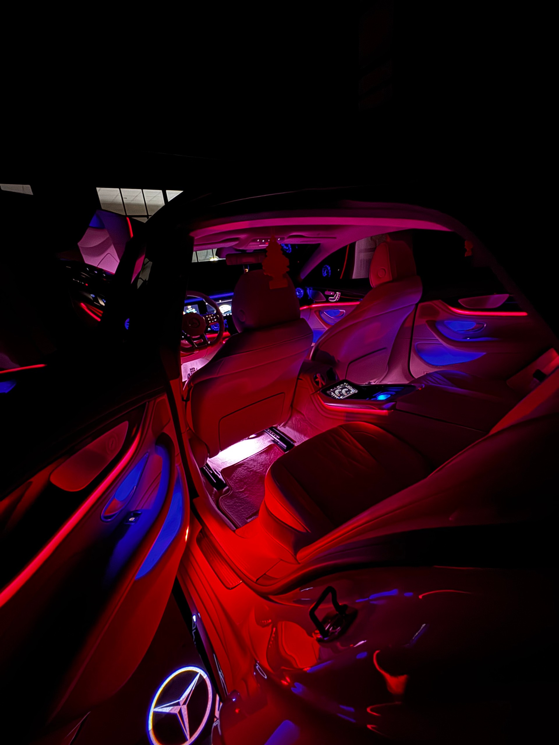 MERCEDES-BENZ AMG GT 4 43 4Matic+ Speedshift TCT-image-9