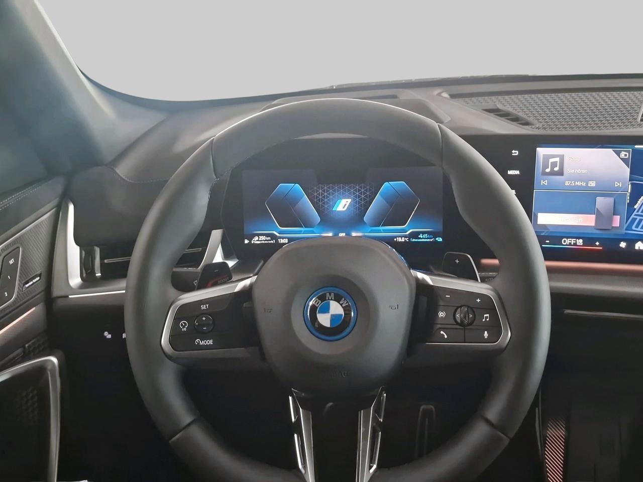 BMW X1 25e xDrive-image-10