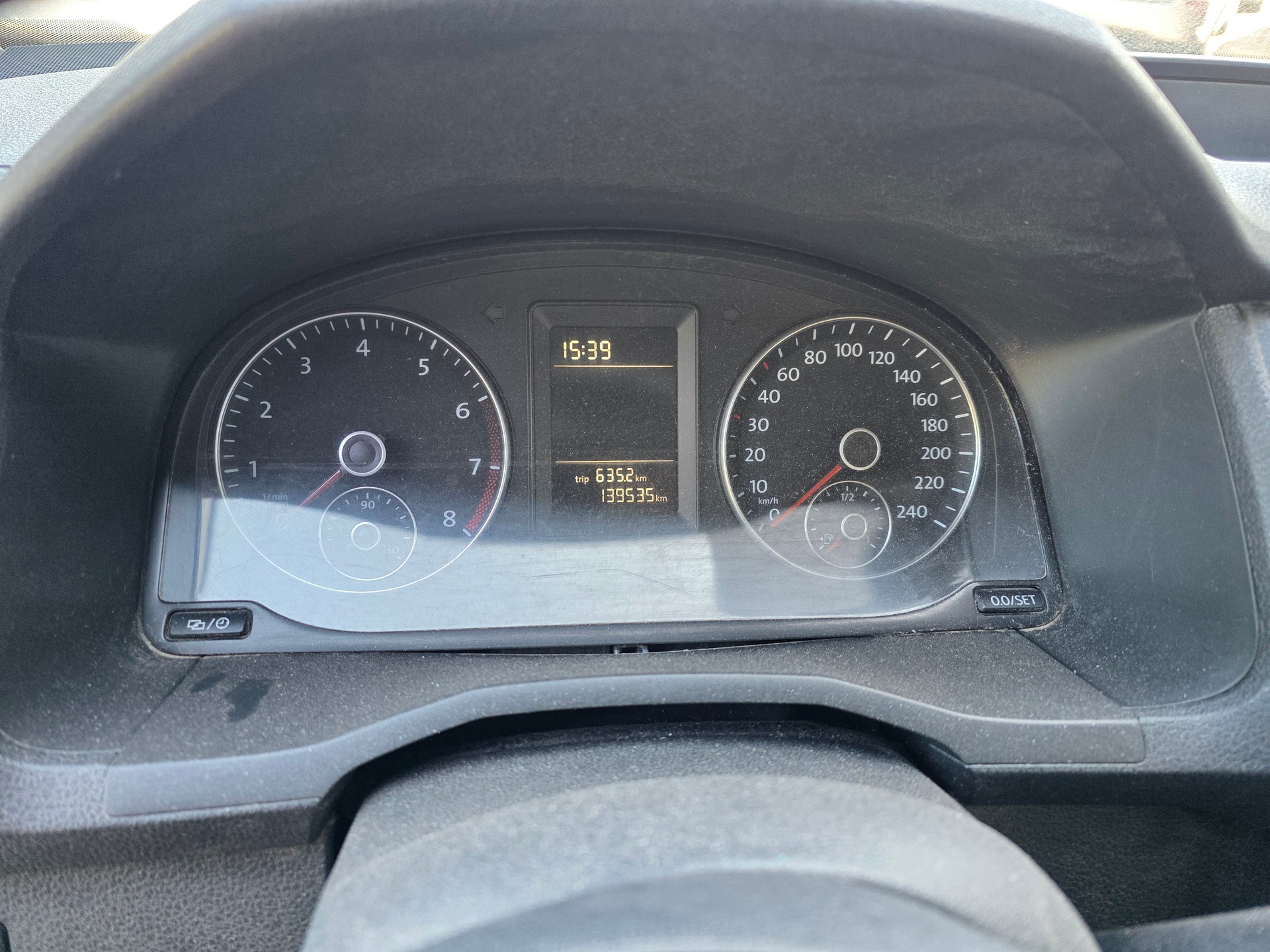 VW Caddy Maxi 1.0TSI BlueMotion Technology-image-1