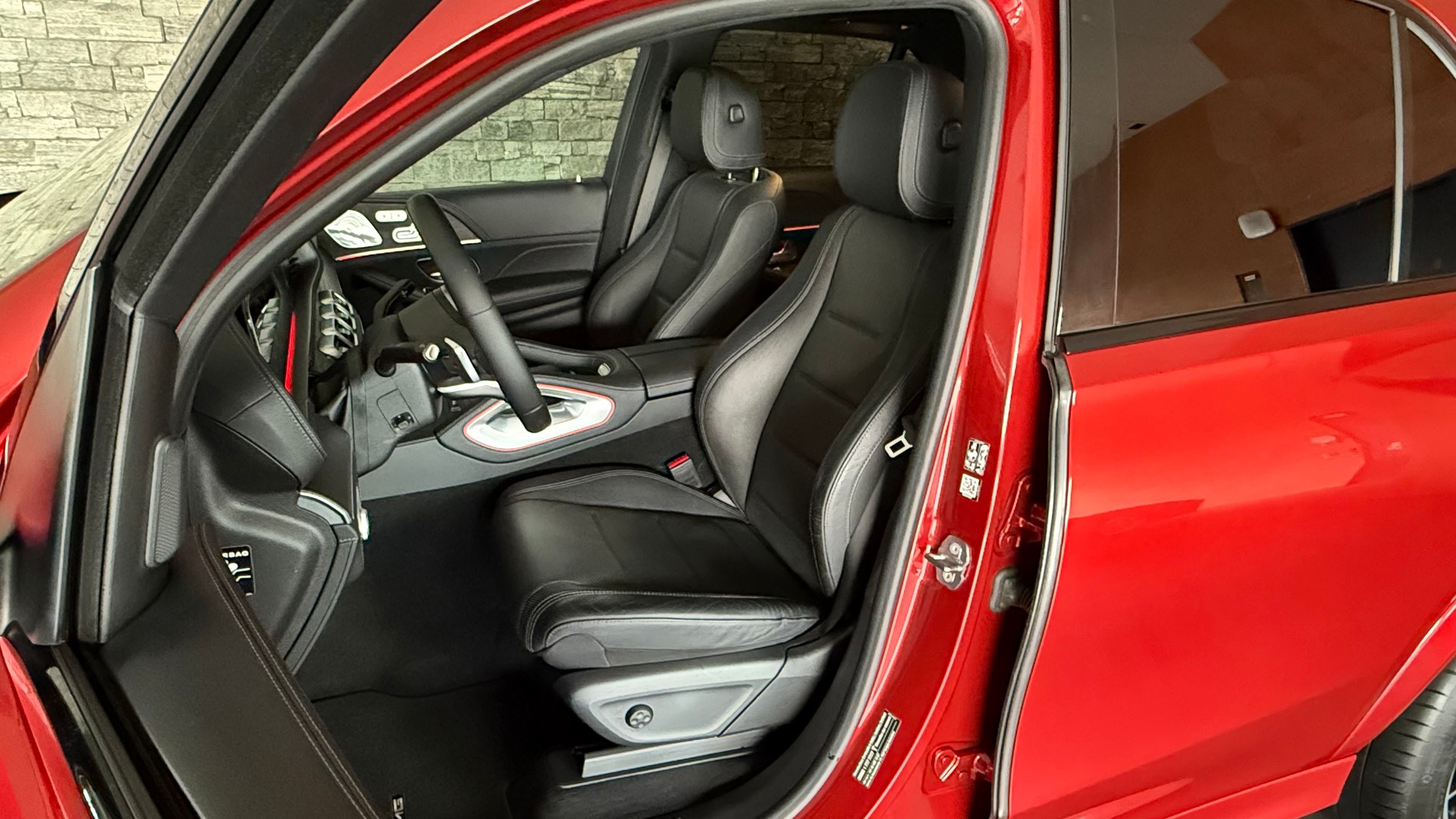 MERCEDES-BENZ GLE 450 4Matic AMG Line 9G-Tronic-image-9