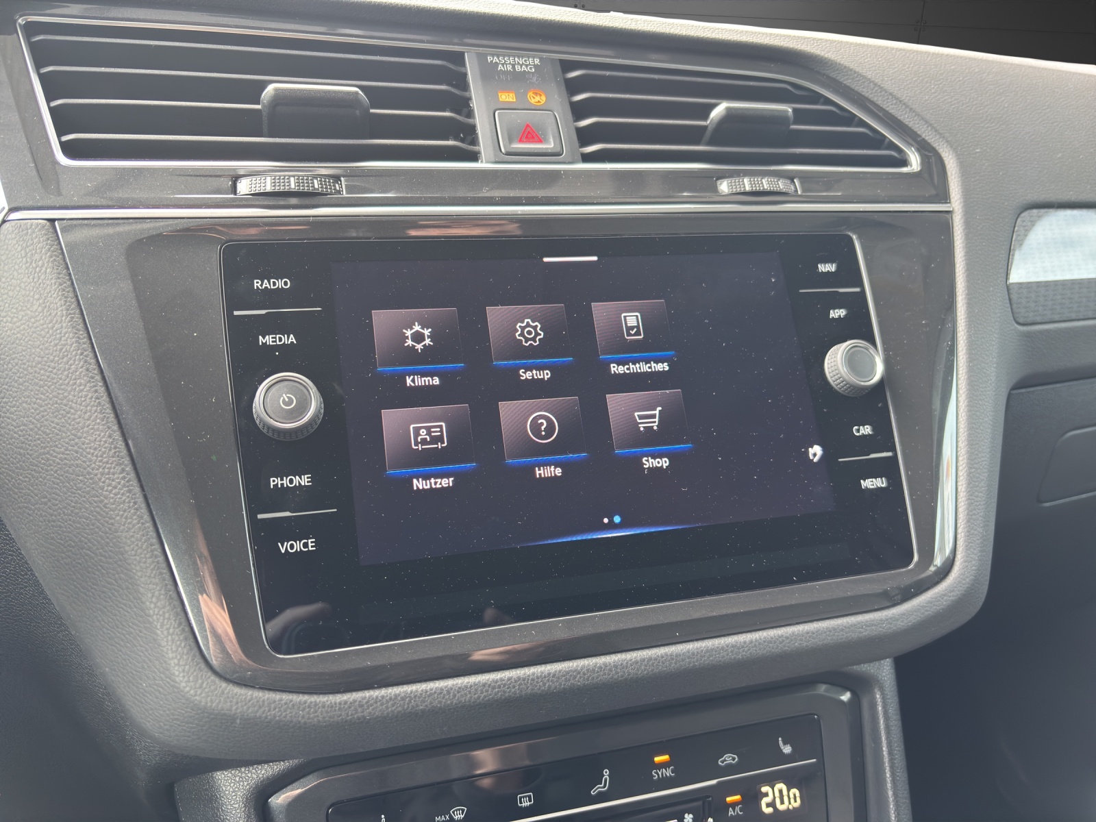 VW Tiguan 2.0TSI Life 4Motion DSG-image-9