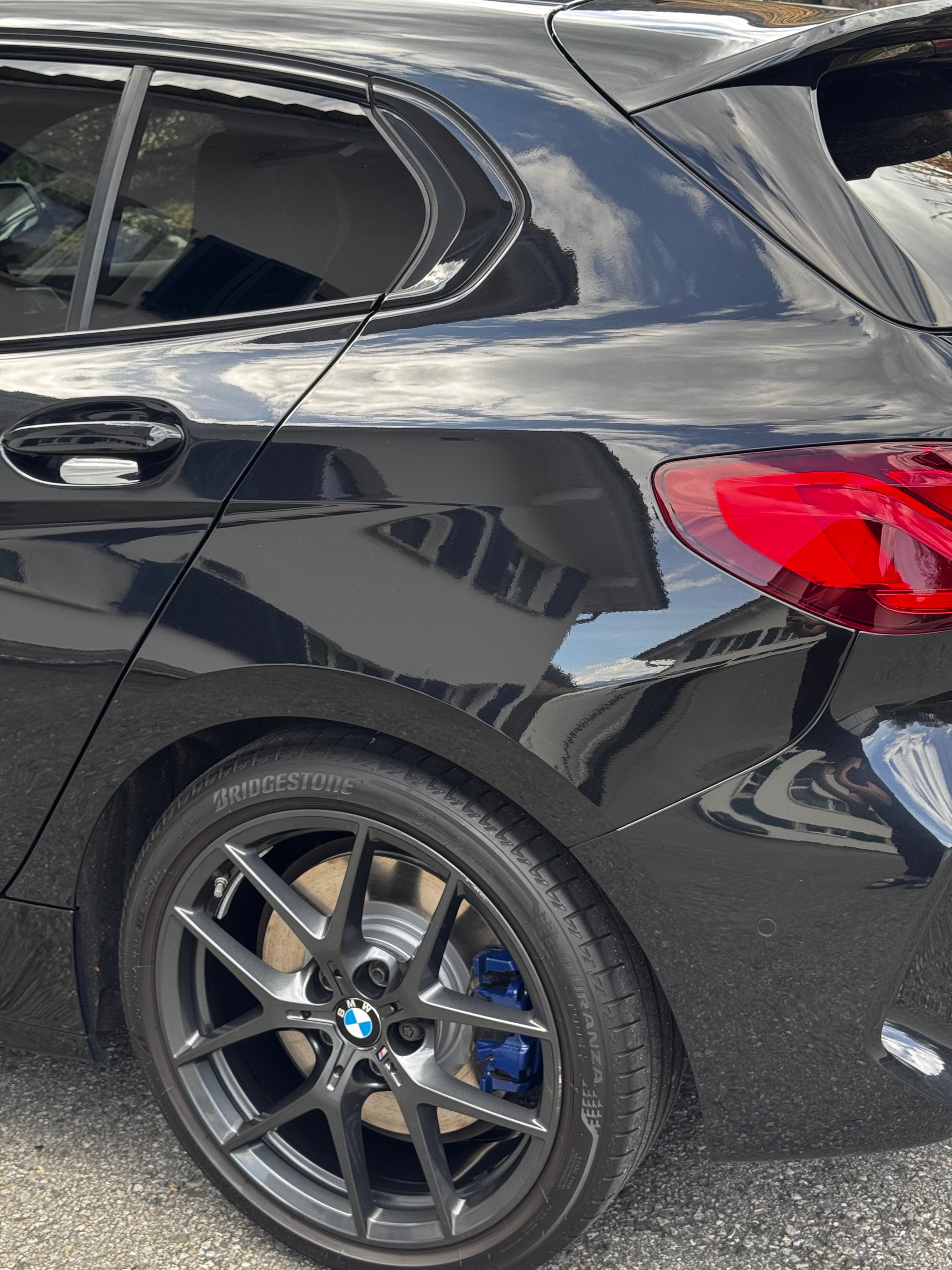 BMW M135i xDrive-image-8