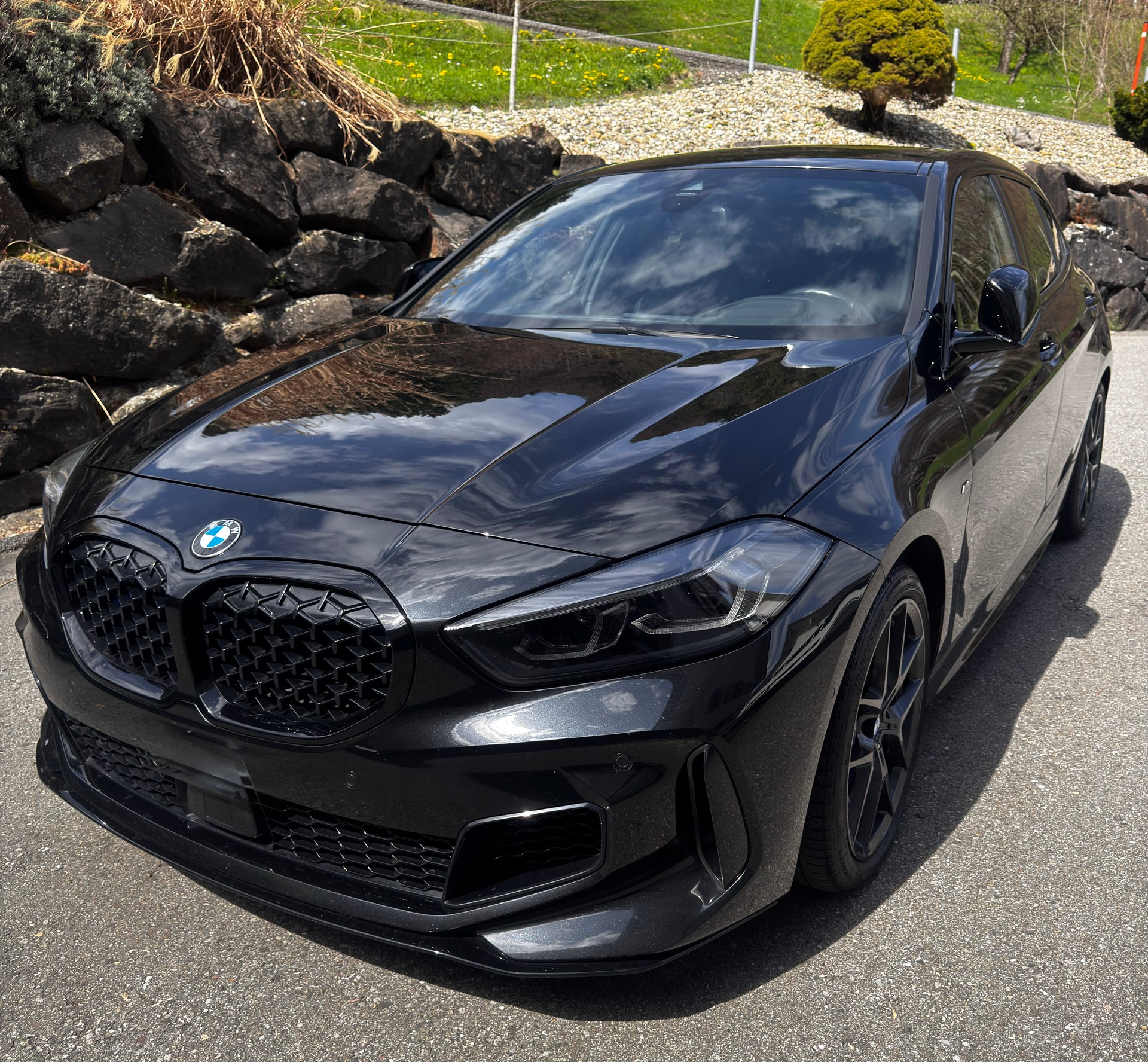 BMW M135i xDrive-image-2