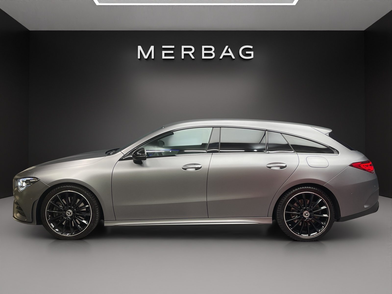 MERCEDES-BENZ CLA SB 250 AMG Line 4M 7G-image-2