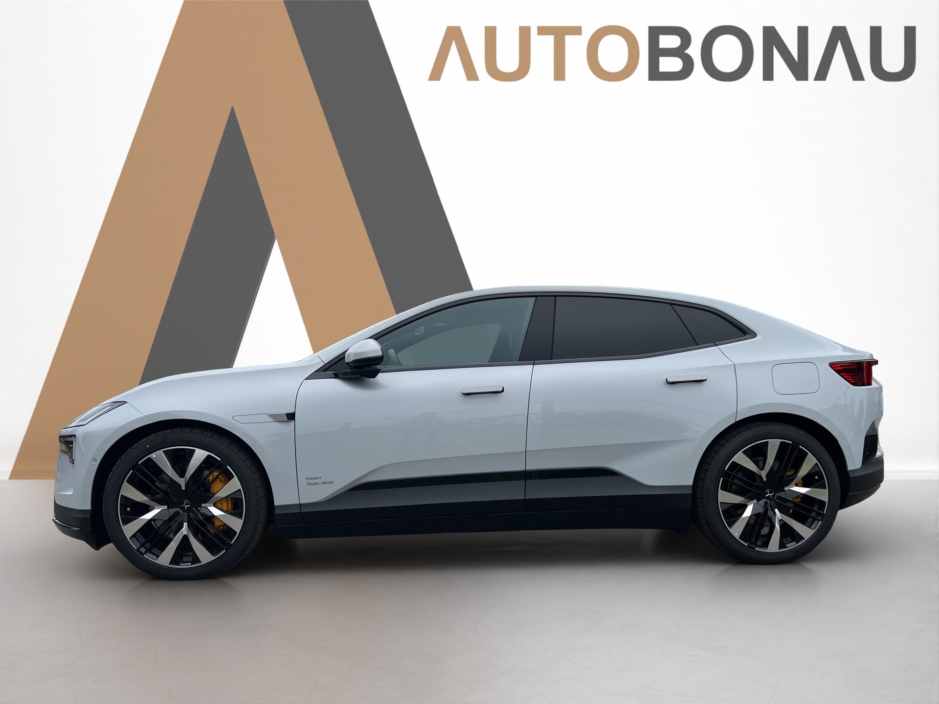 POLESTAR 4 Long Range Dual Motor Performance Plus Nappa-showroom-element-1