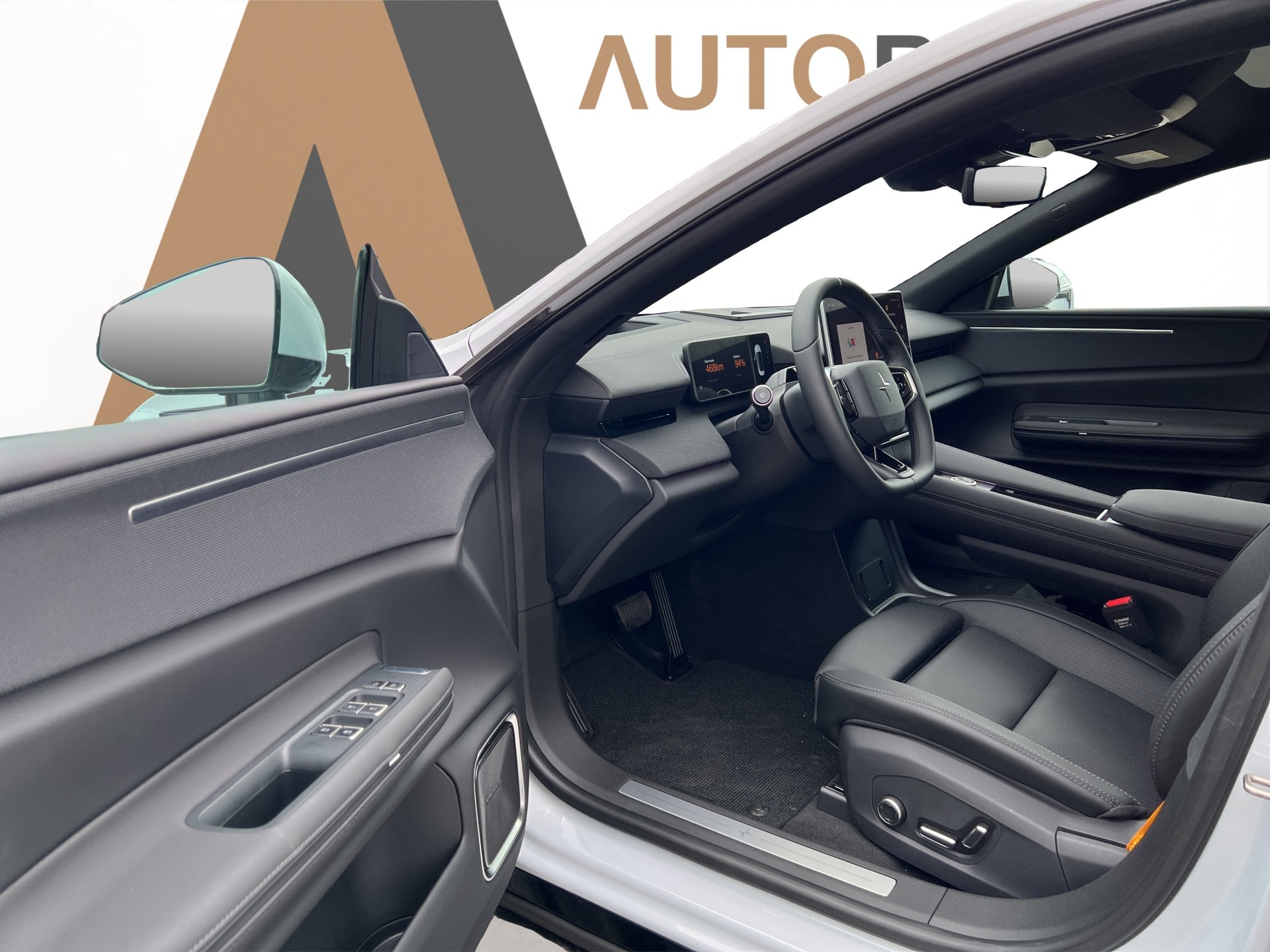 POLESTAR 4 Long Range Dual Motor Performance Plus-image-9