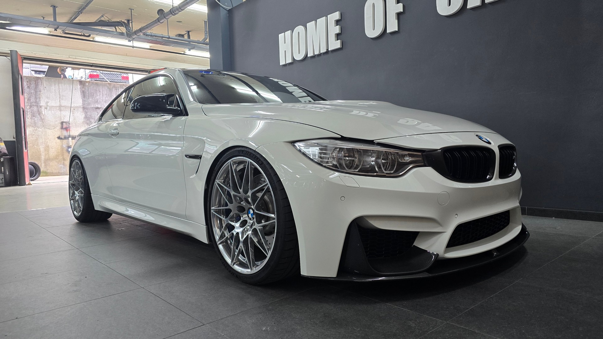 BMW M4 Coupé DKG Competition-image-19