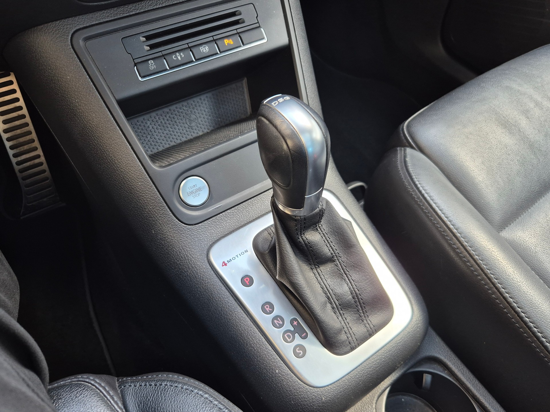 VW Tiguan 2.0 TSI Cup R-Line 4Motion DSG-image-12