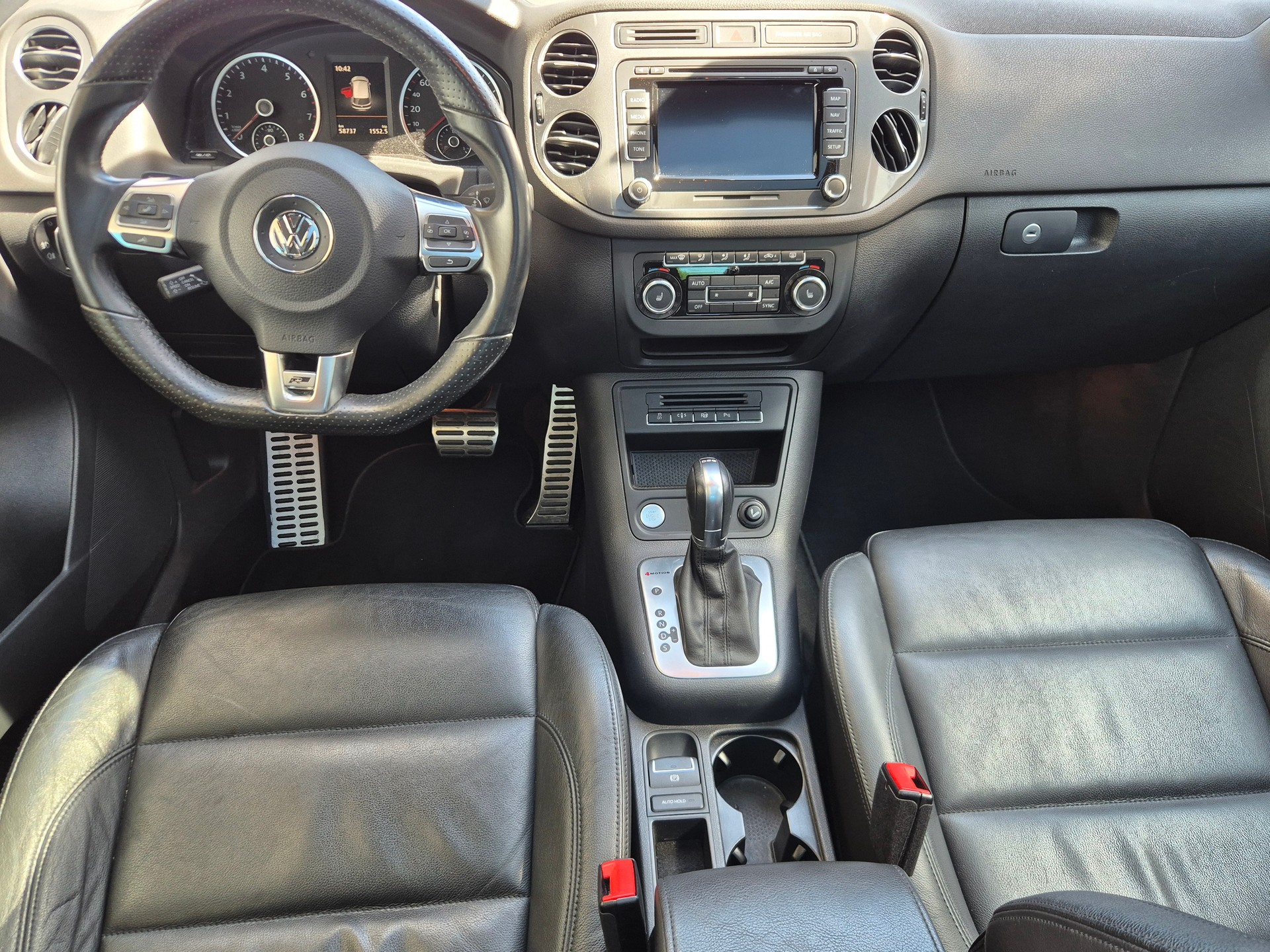 VW Tiguan 2.0 TSI Cup R-Line 4Motion DSG-image-8