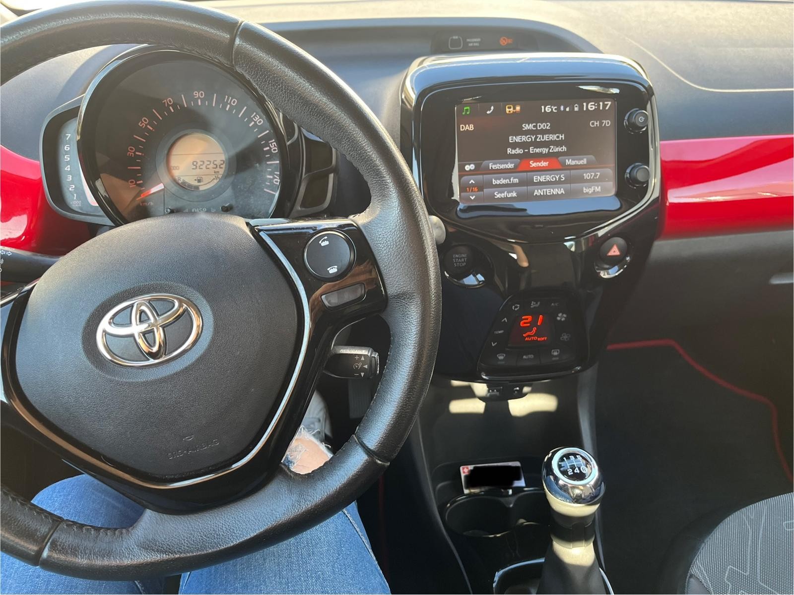 TOYOTA 1.2 VVT-i x-wave-image-3