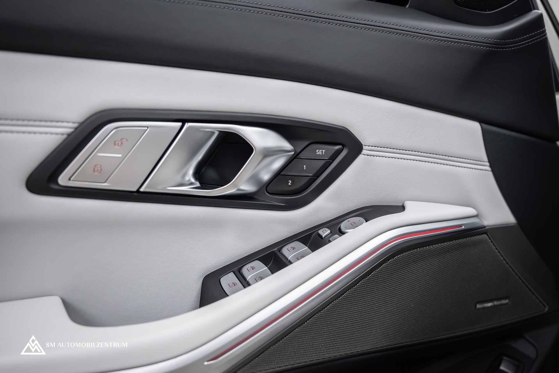 BMW M3 Competition xDrive Touring / Frozen White / Head-Up / 360° / Laserlight-image-23