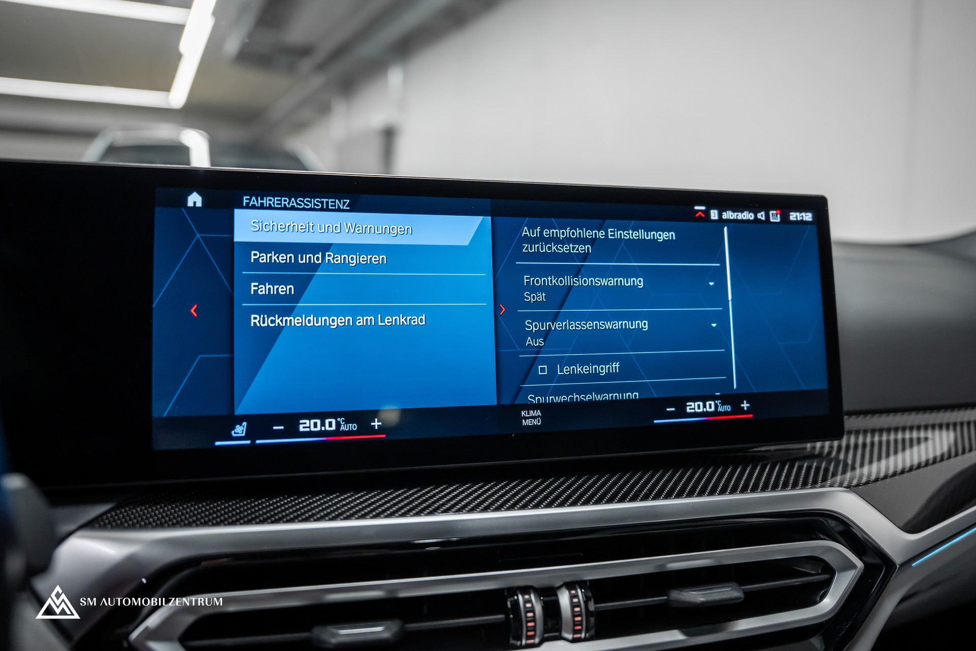 BMW M3 Competition xDrive Touring / Frozen White / Head-Up / 360° / Laserlight-image-35