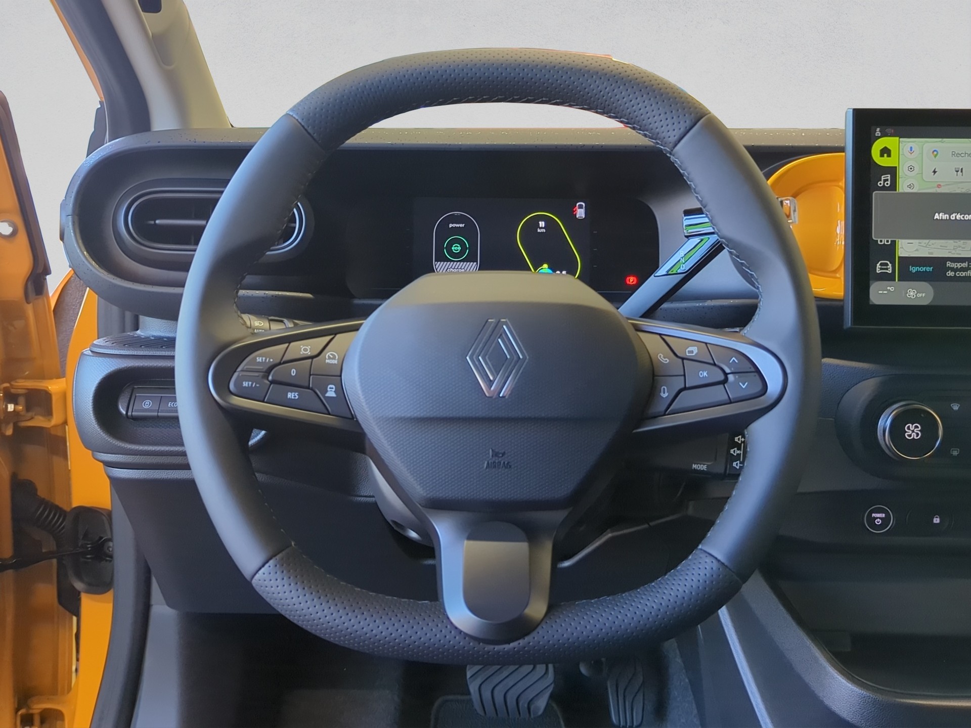 RENAULT Twingo E-Tech 27kWh Techno-image-6