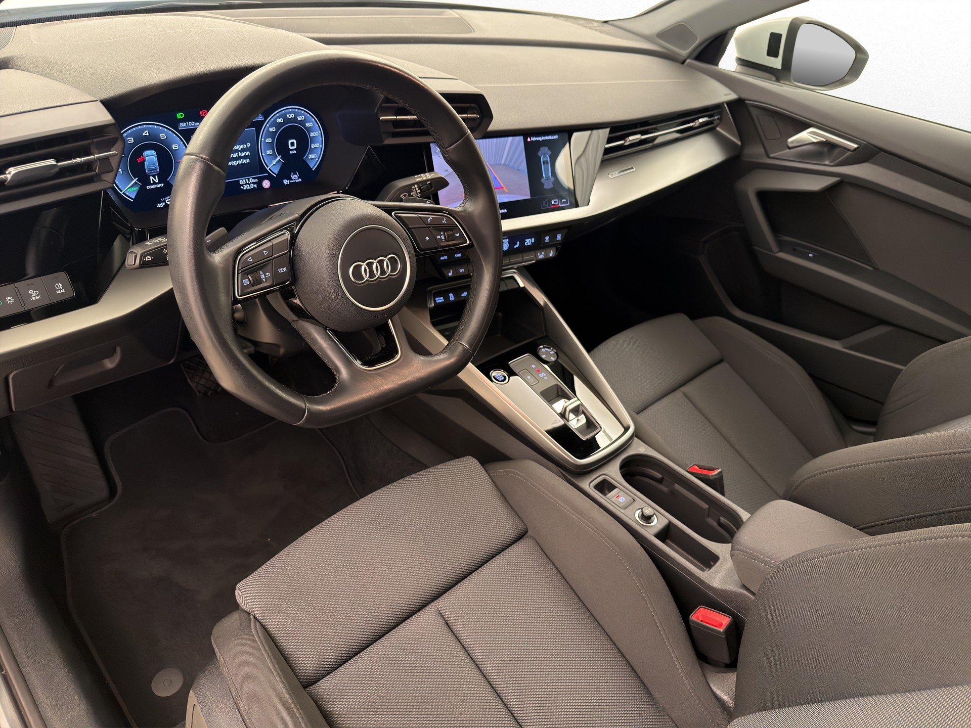 AUDI A3 Sportback 1.4 40 TFSI e Advanced-image-13