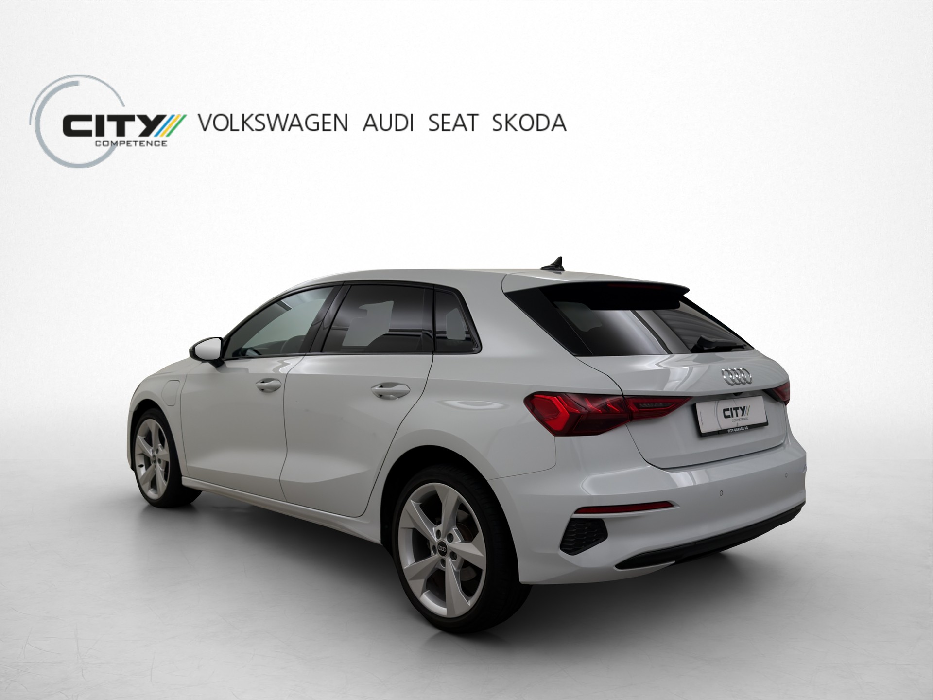 AUDI A3 Sportback 1.4 40 TFSI e Advanced-image-1