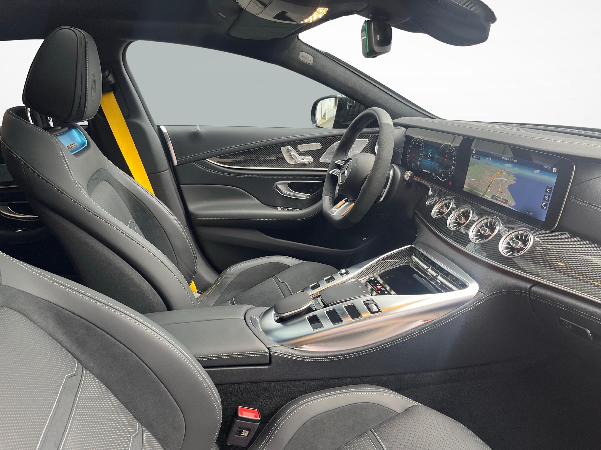 MERCEDES-BENZ AMG GT 63 S E Performance 4matic+-image-9