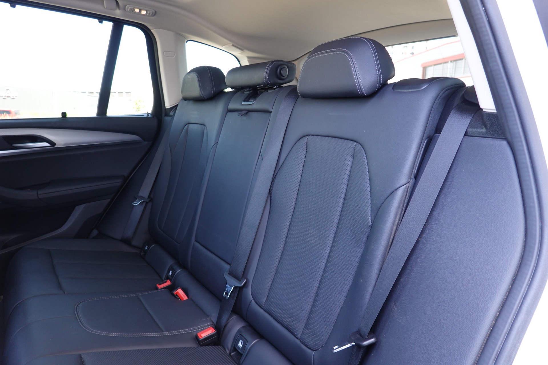 BMW X3 XDRIVE 48V 20D - 190 PS-image-14