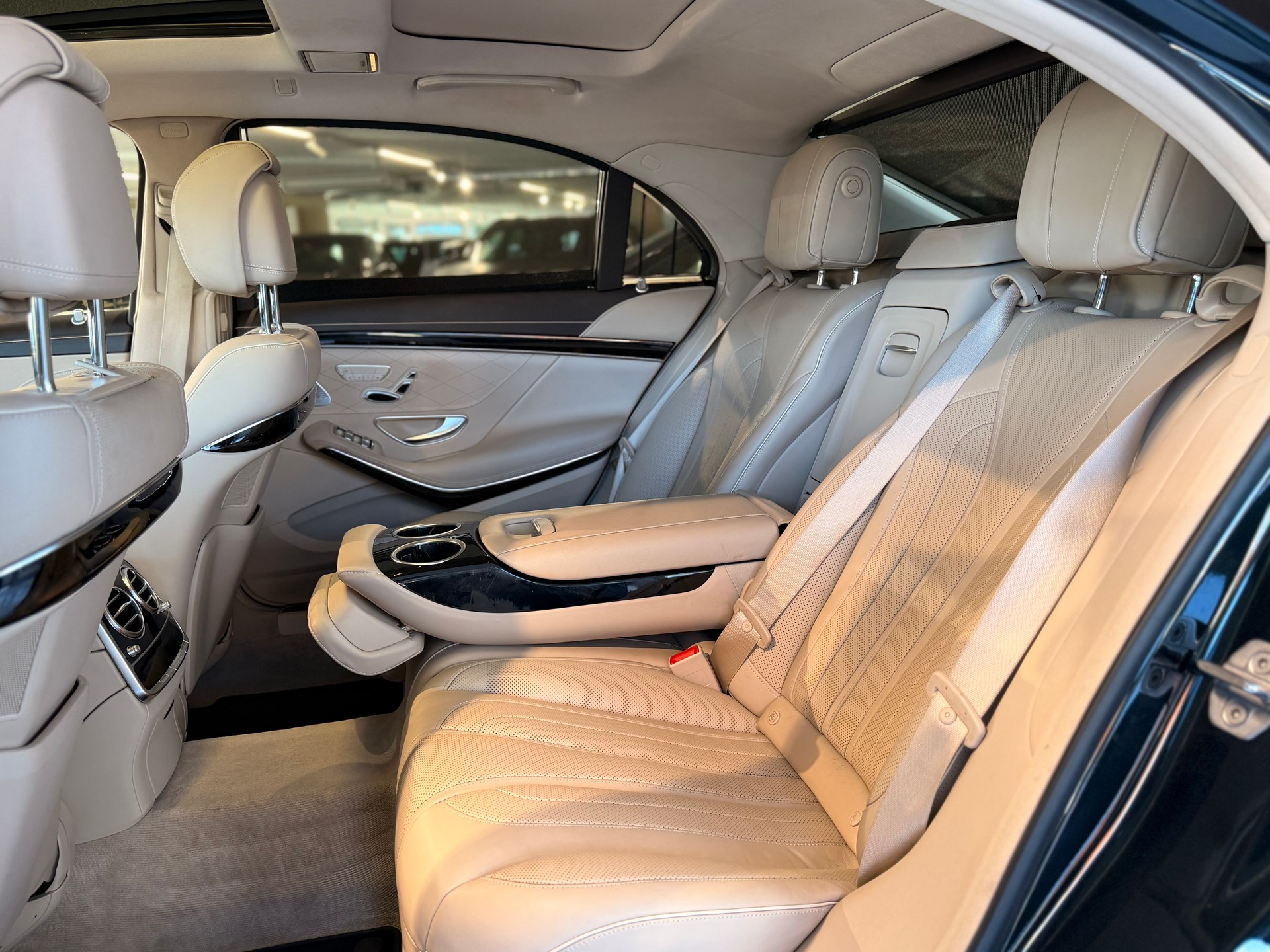 MERCEDES-BENZ S 450 4Matic 9G-Tronic-image-17