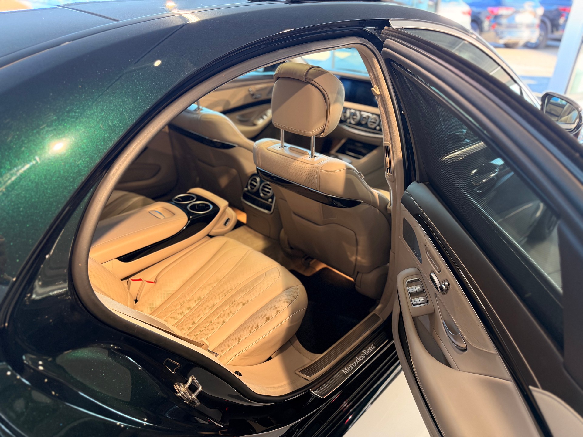 MERCEDES-BENZ S 450 4Matic 9G-Tronic-image-19