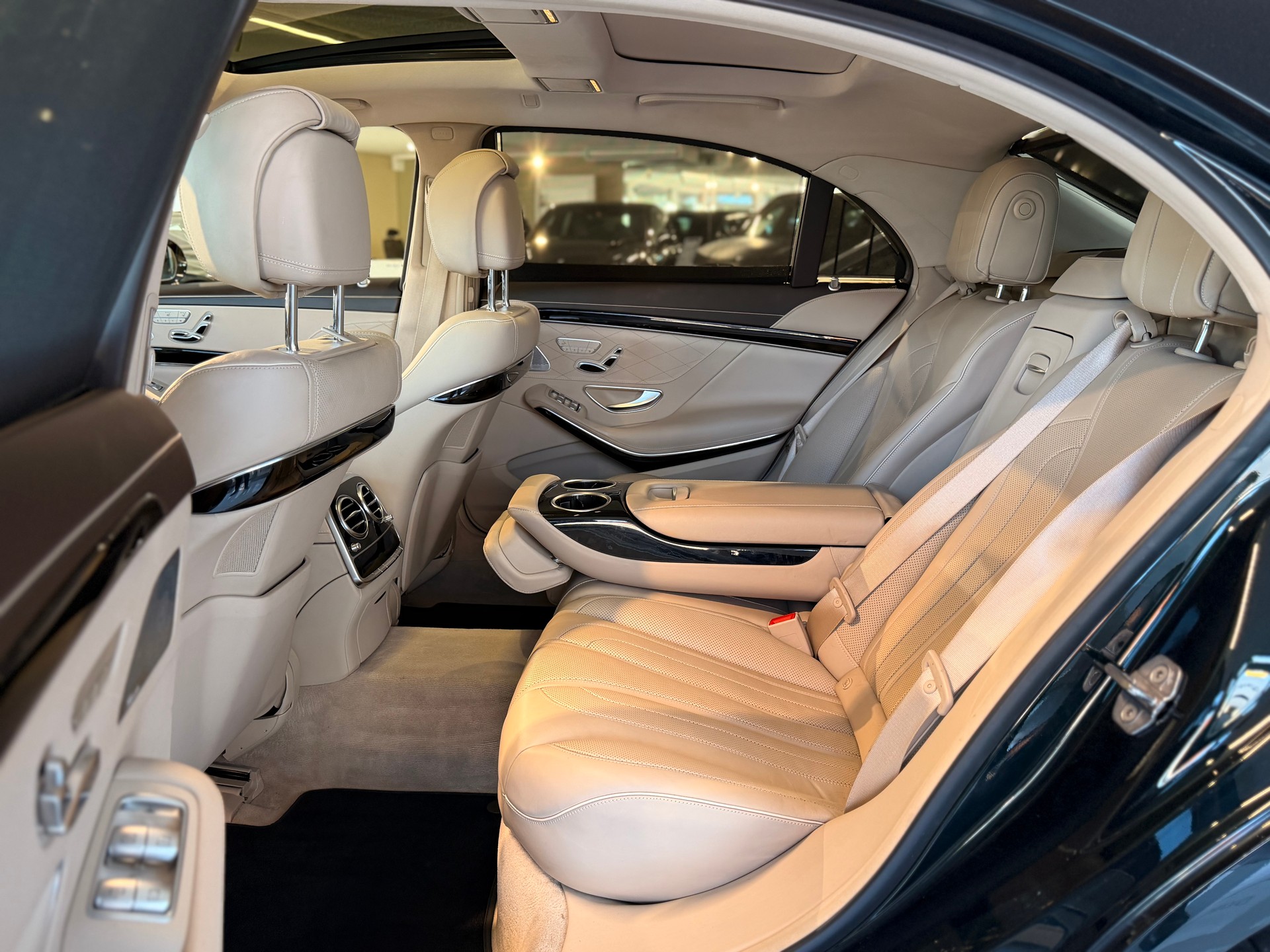 MERCEDES-BENZ S 450 4Matic 9G-Tronic-image-16