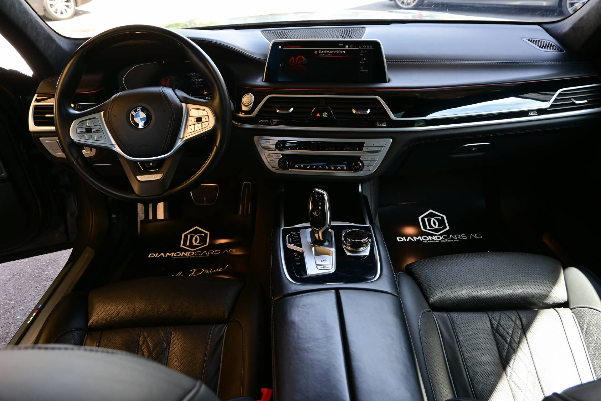 BMW 740d xDrive *M-Sport*Frozen Dark Grey Lackierung*Individual*-image-11