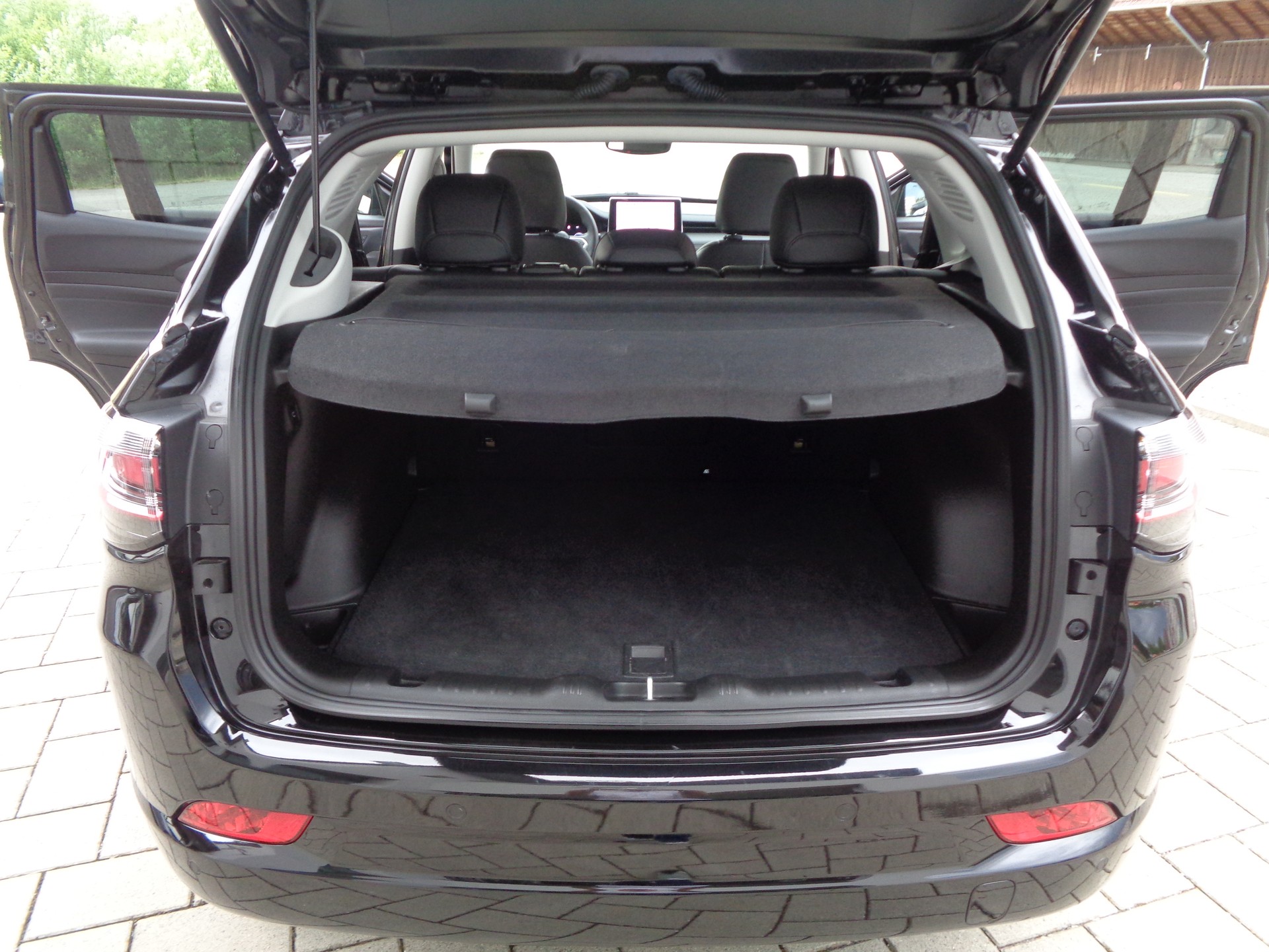 JEEP Compass 4x2 1.5 T MHEV Summit-image-15