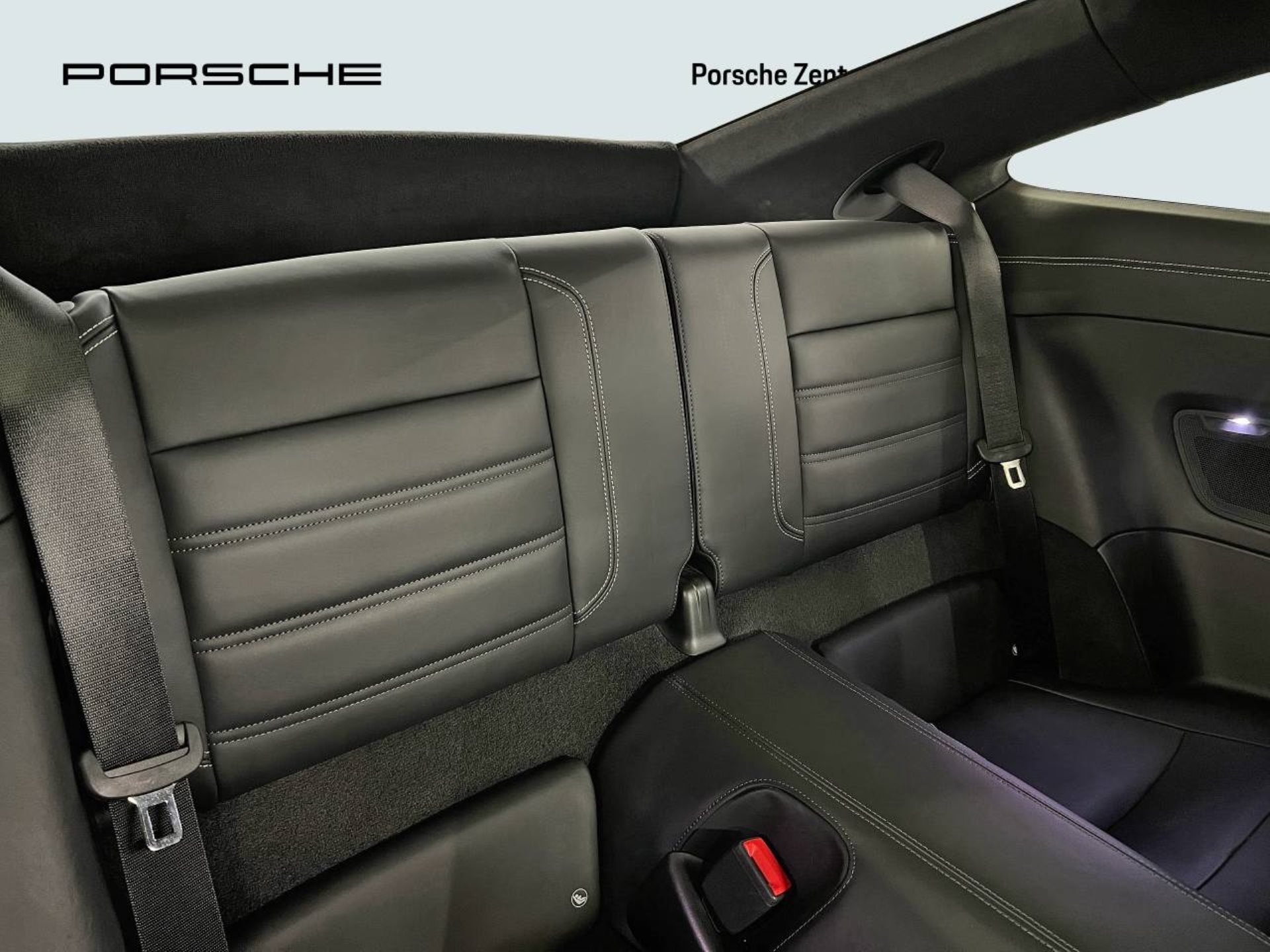 PORSCHE 911 Turbo S-image-23