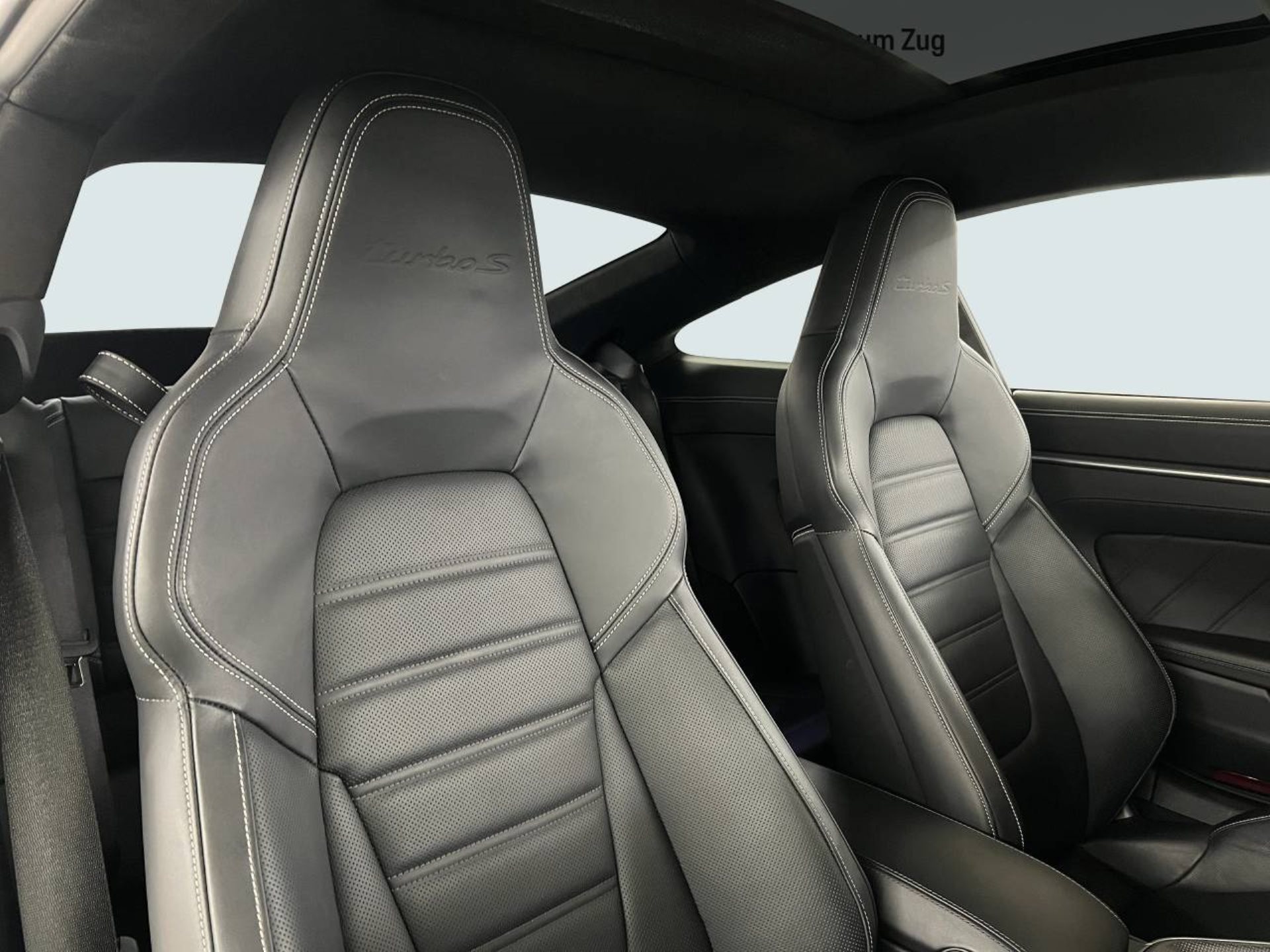 PORSCHE 911 Turbo S-image-19