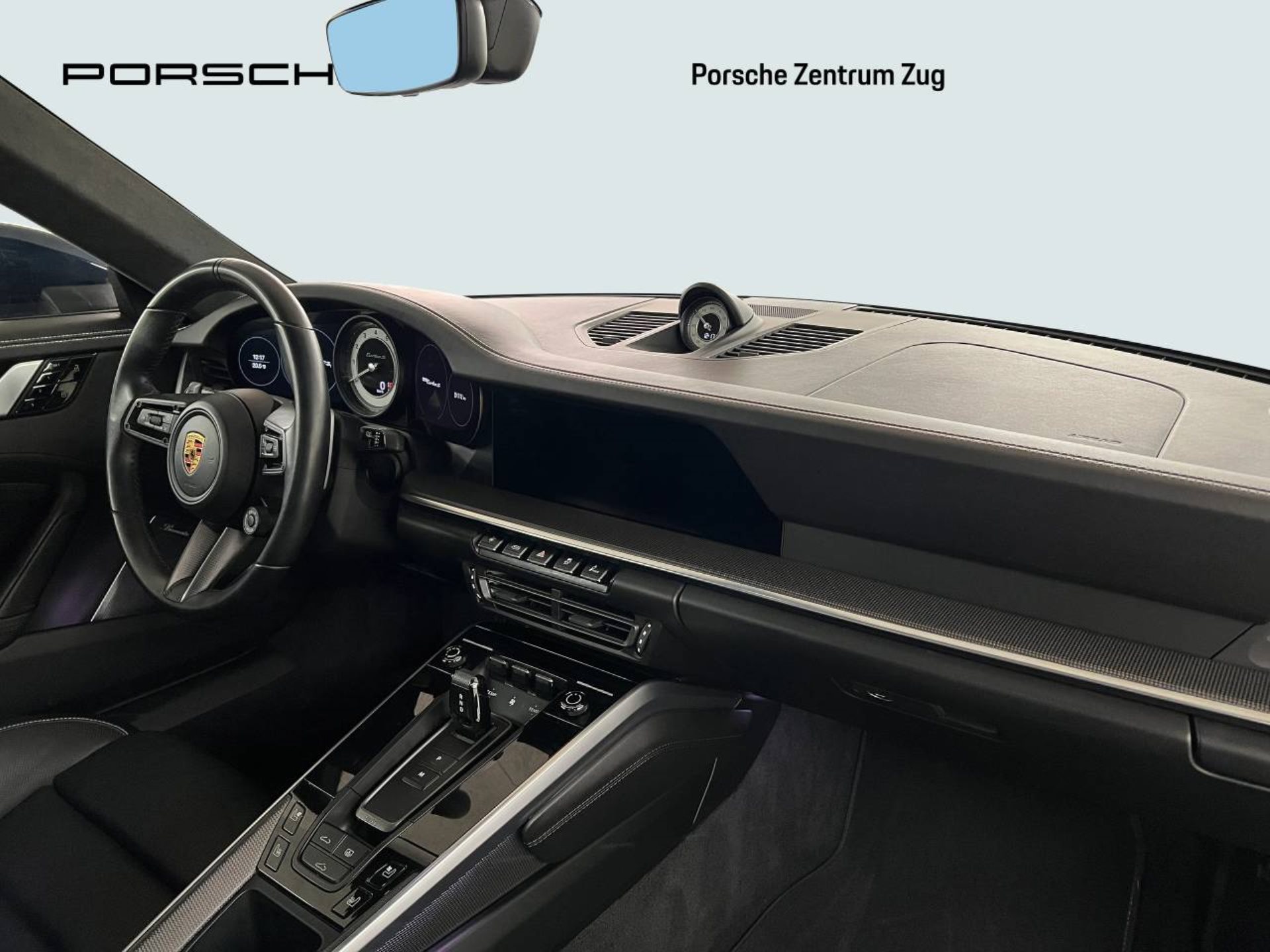 PORSCHE 911 Turbo S-image-18