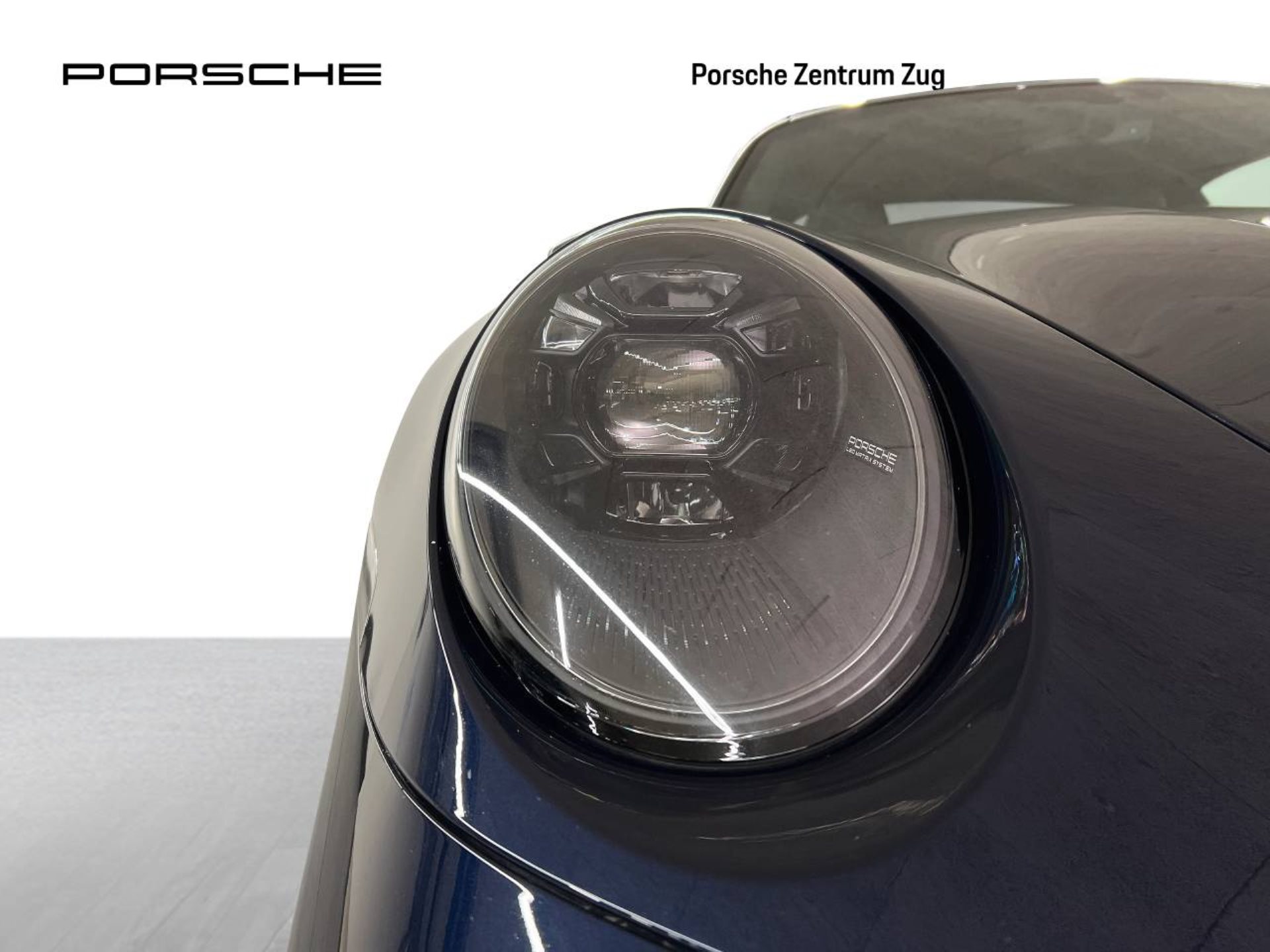 PORSCHE 911 Turbo S-image-11