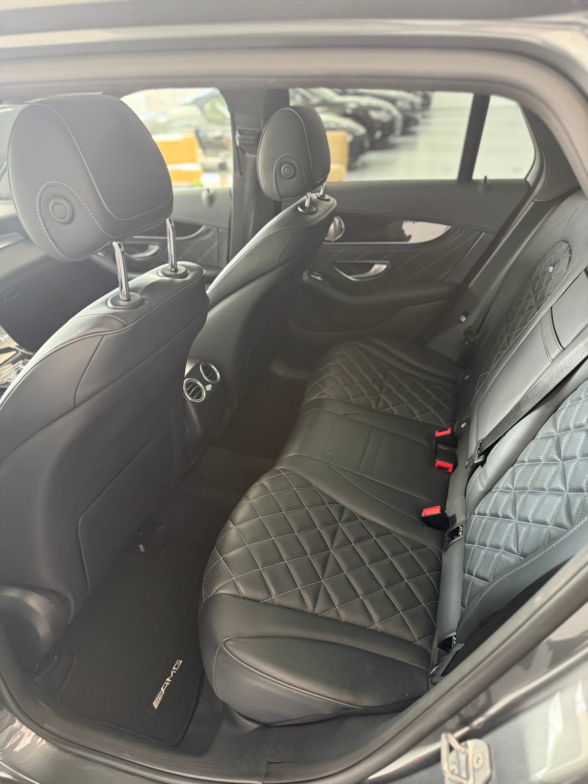 MERCEDES-BENZ GLC 43 AMG 4Matic 9G-Tronic-image-16