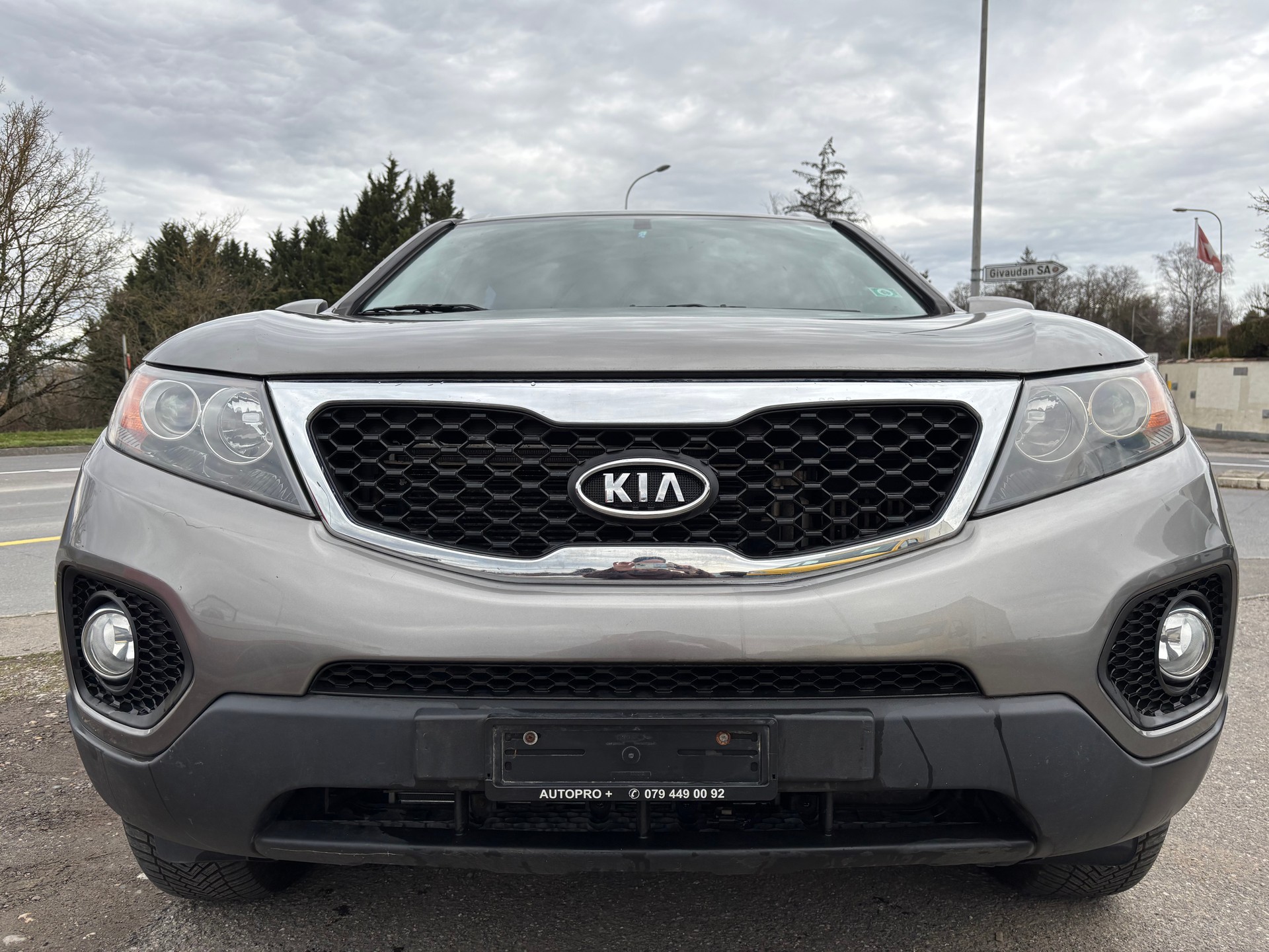 KIA Sorento 2.2 CRDI Style-image-0