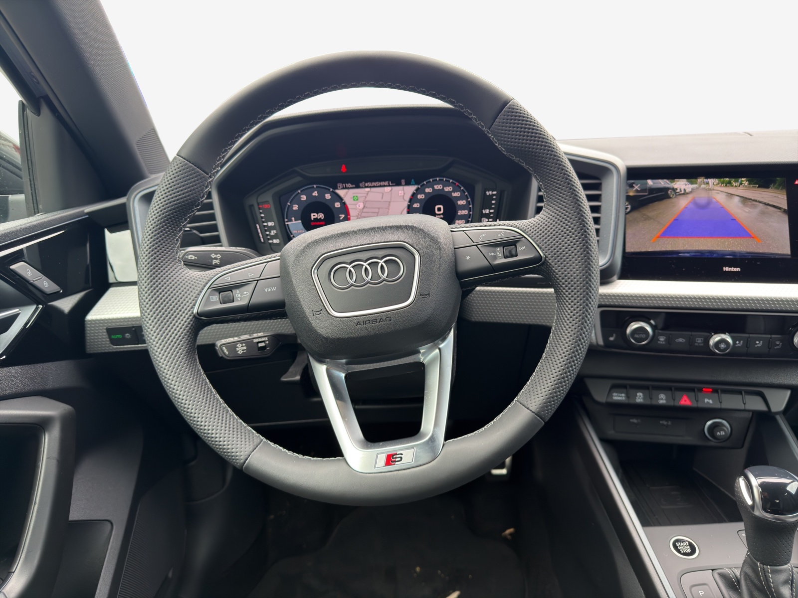 AUDI A1 Sportback 40 TFSI S Line S-tronic-image-9