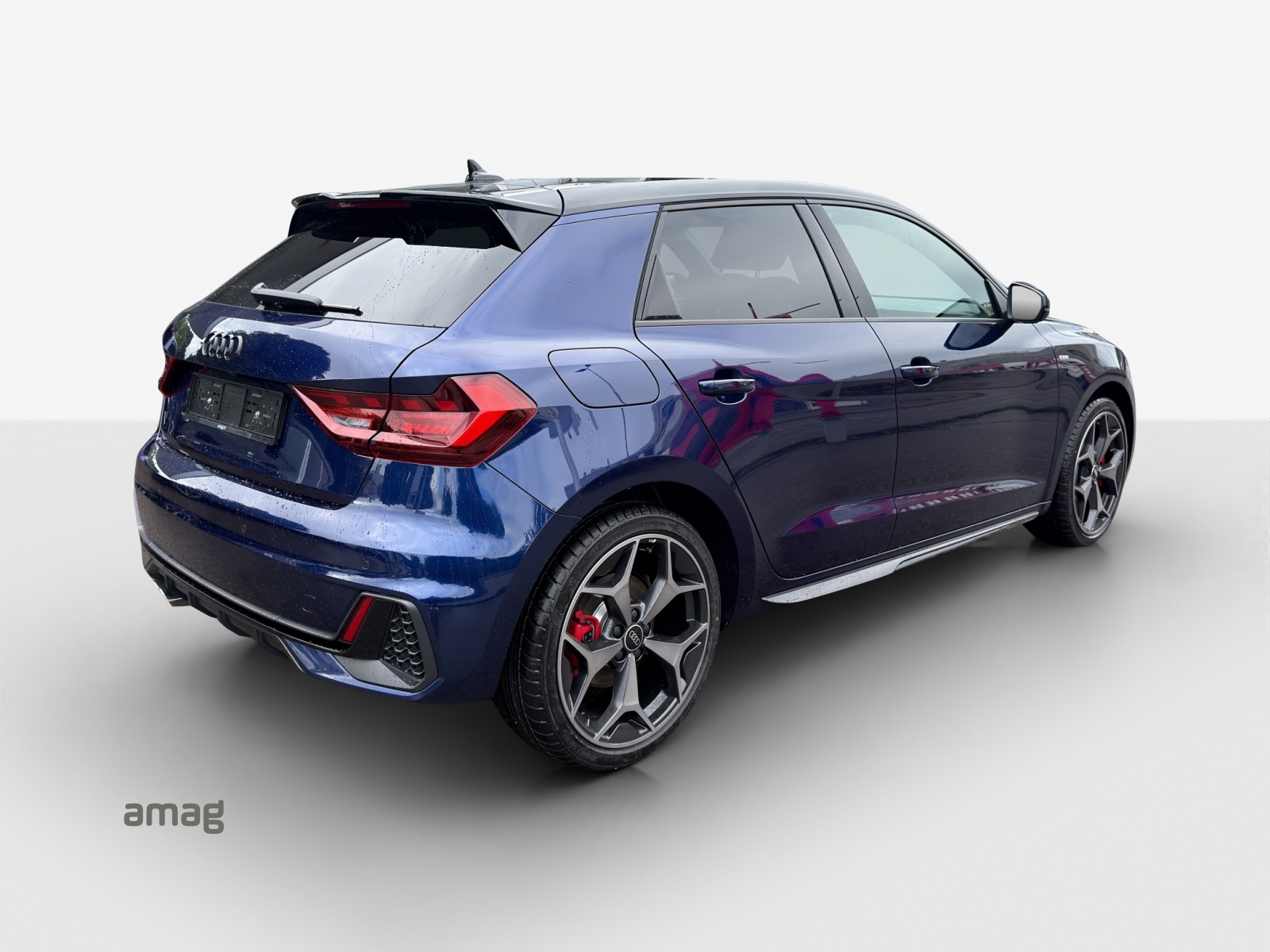 AUDI A1 Sportback 40 TFSI S Line S-tronic-image-4