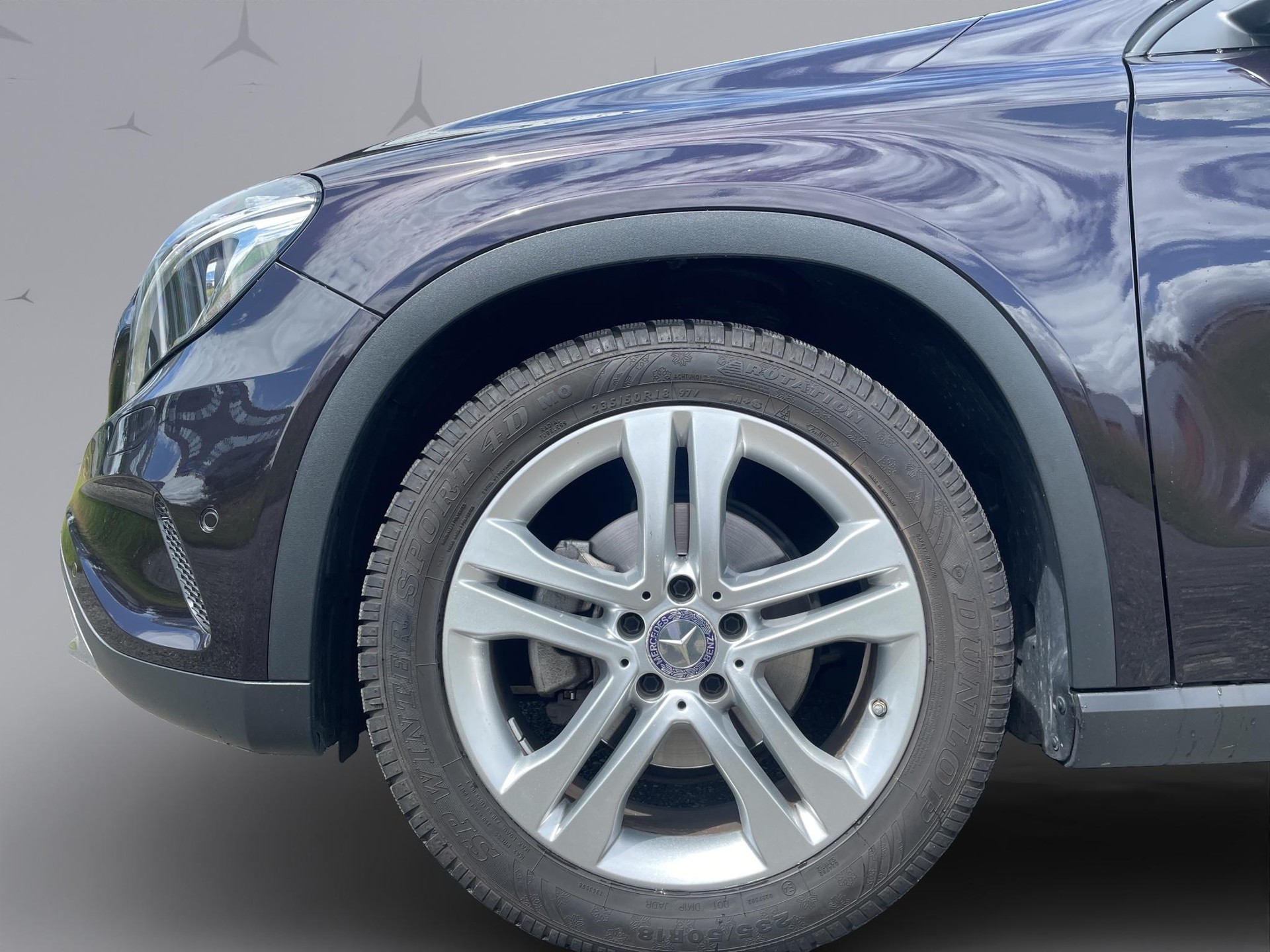 MERCEDES-BENZ GLA 200 d Urban 4M-image-2