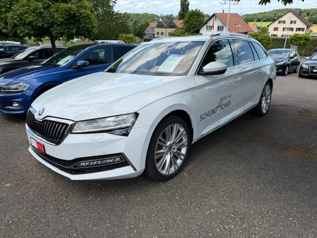 SKODA Superb Combi 2.0 TSI L&K 4x4 DSG-image-0