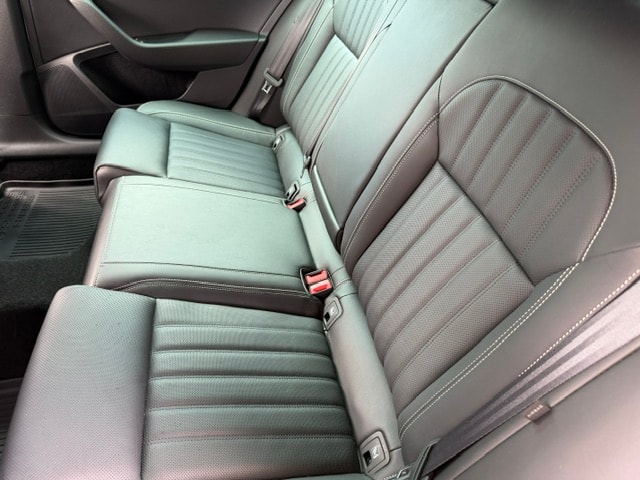 SKODA Superb Combi 2.0 TSI L&K 4x4 DSG-image-9