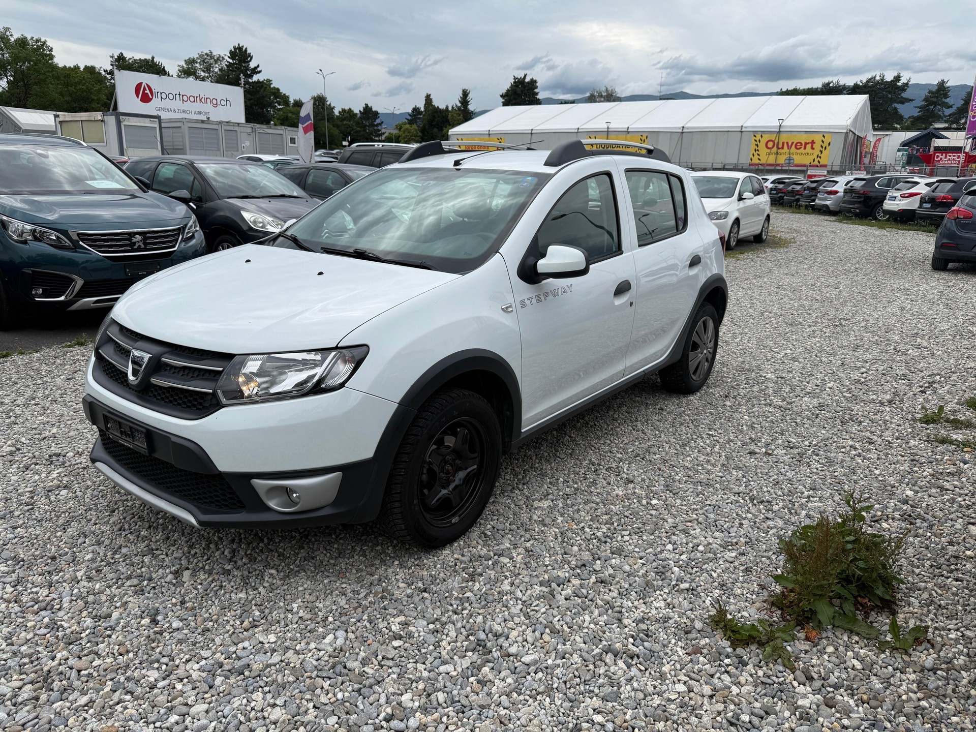 DACIA Sandero Tce 90 Stepway Lauréate-image-1