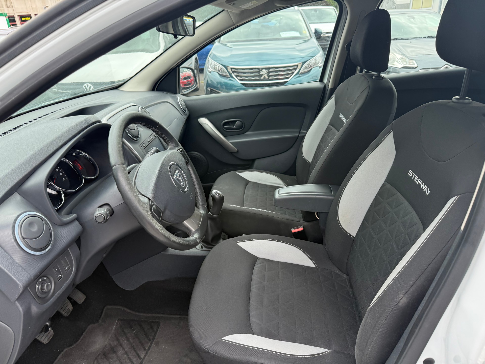 DACIA Sandero Tce 90 Stepway Lauréate-image-6