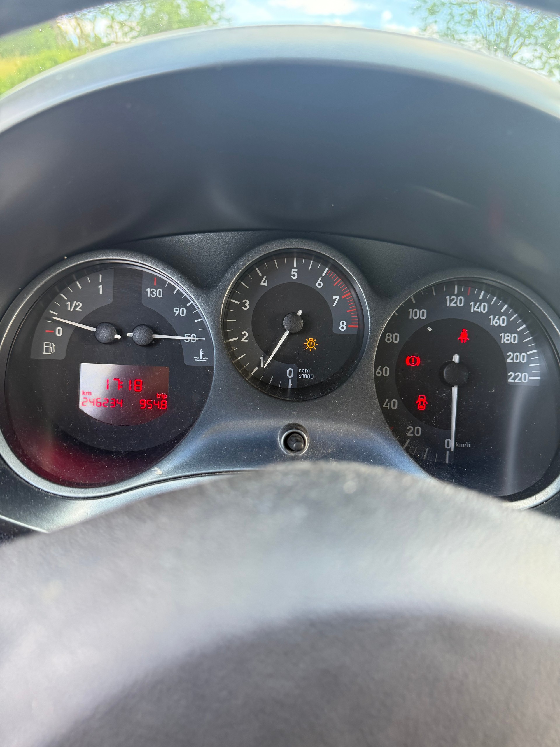 SEAT Leon 1.6 Reference-image-10