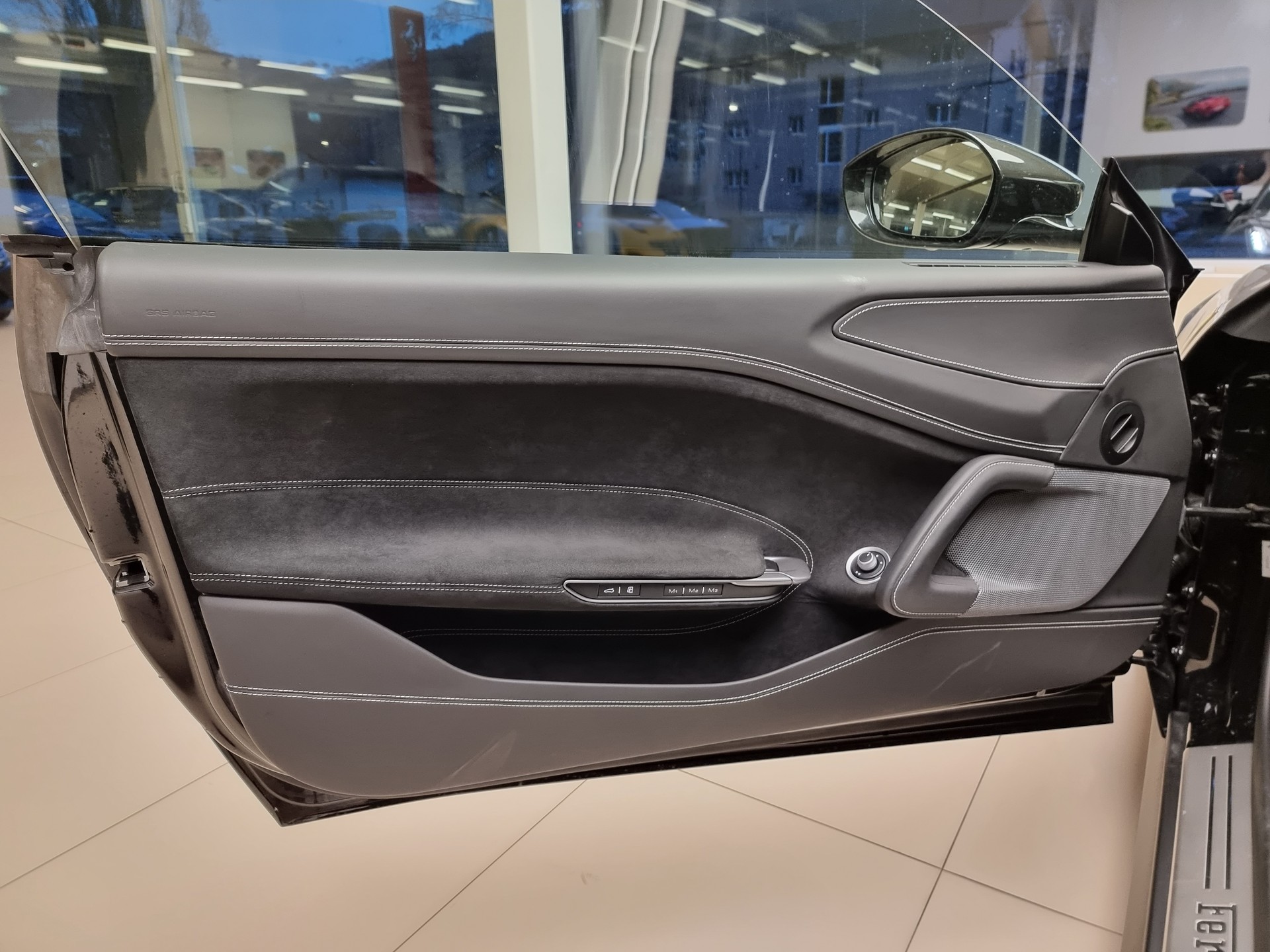 FERRARI GTC 4 Lusso - ADAS-image-14