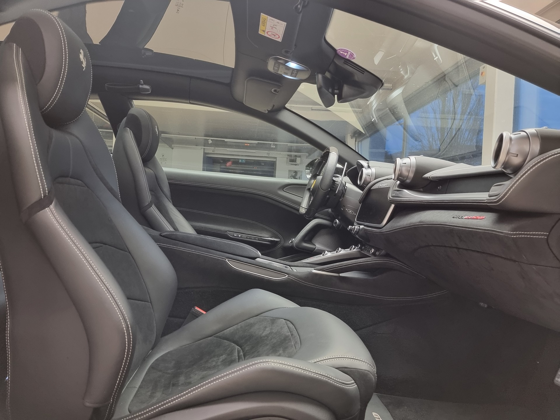 FERRARI GTC 4 Lusso - ADAS-image-10