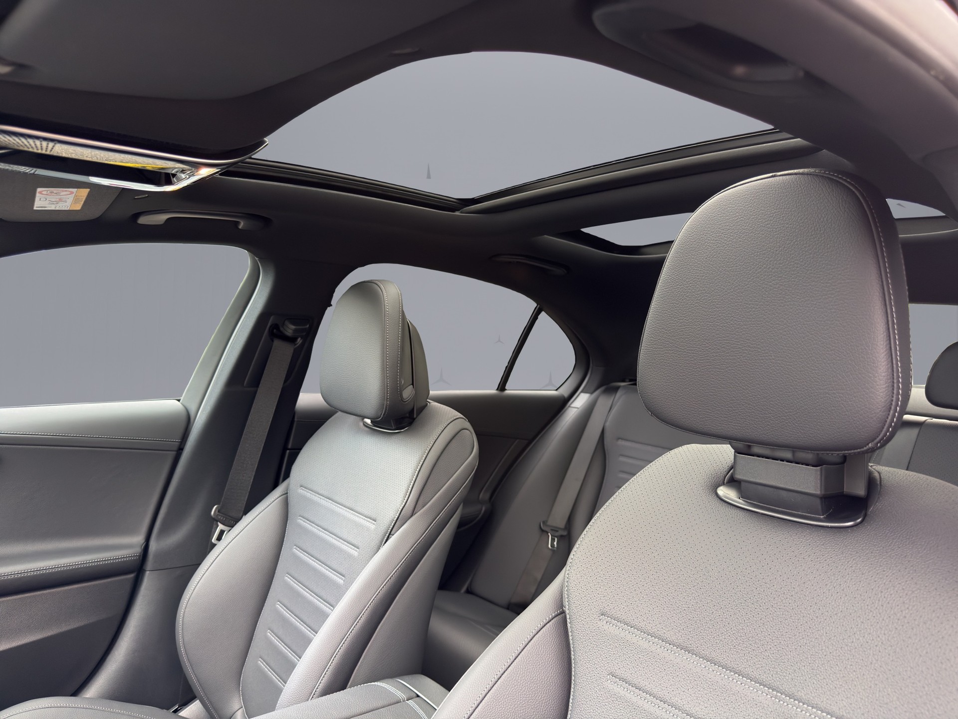 MERCEDES-BENZ C 220 d Swiss Star AMG Line 4matic-image-20