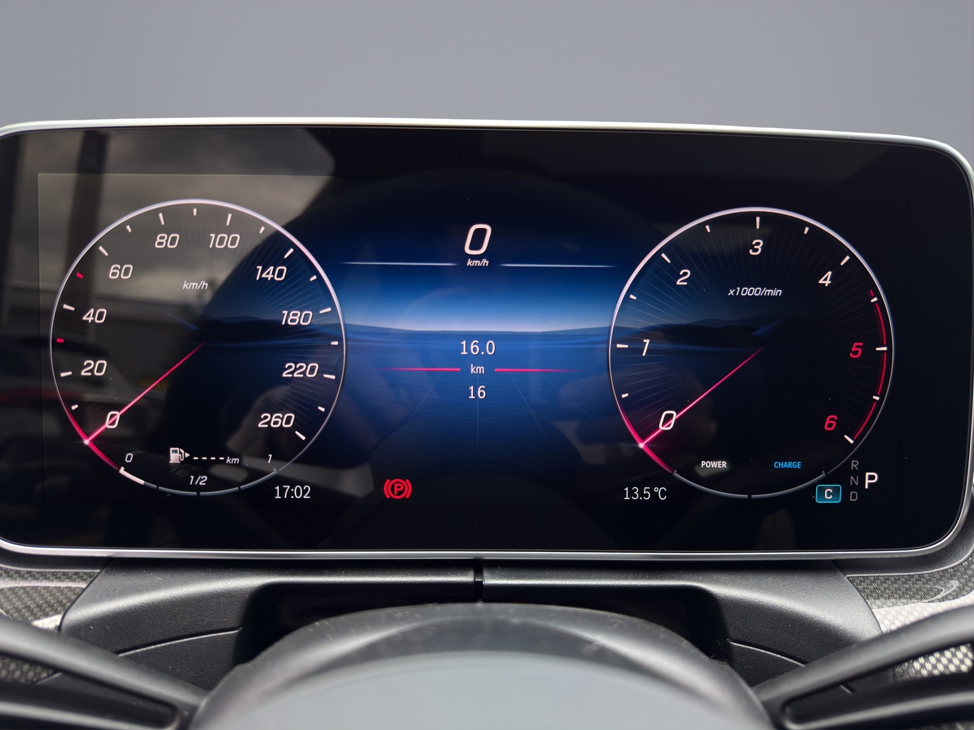 MERCEDES-BENZ C 220 d Swiss Star AMG Line 4matic-image-10