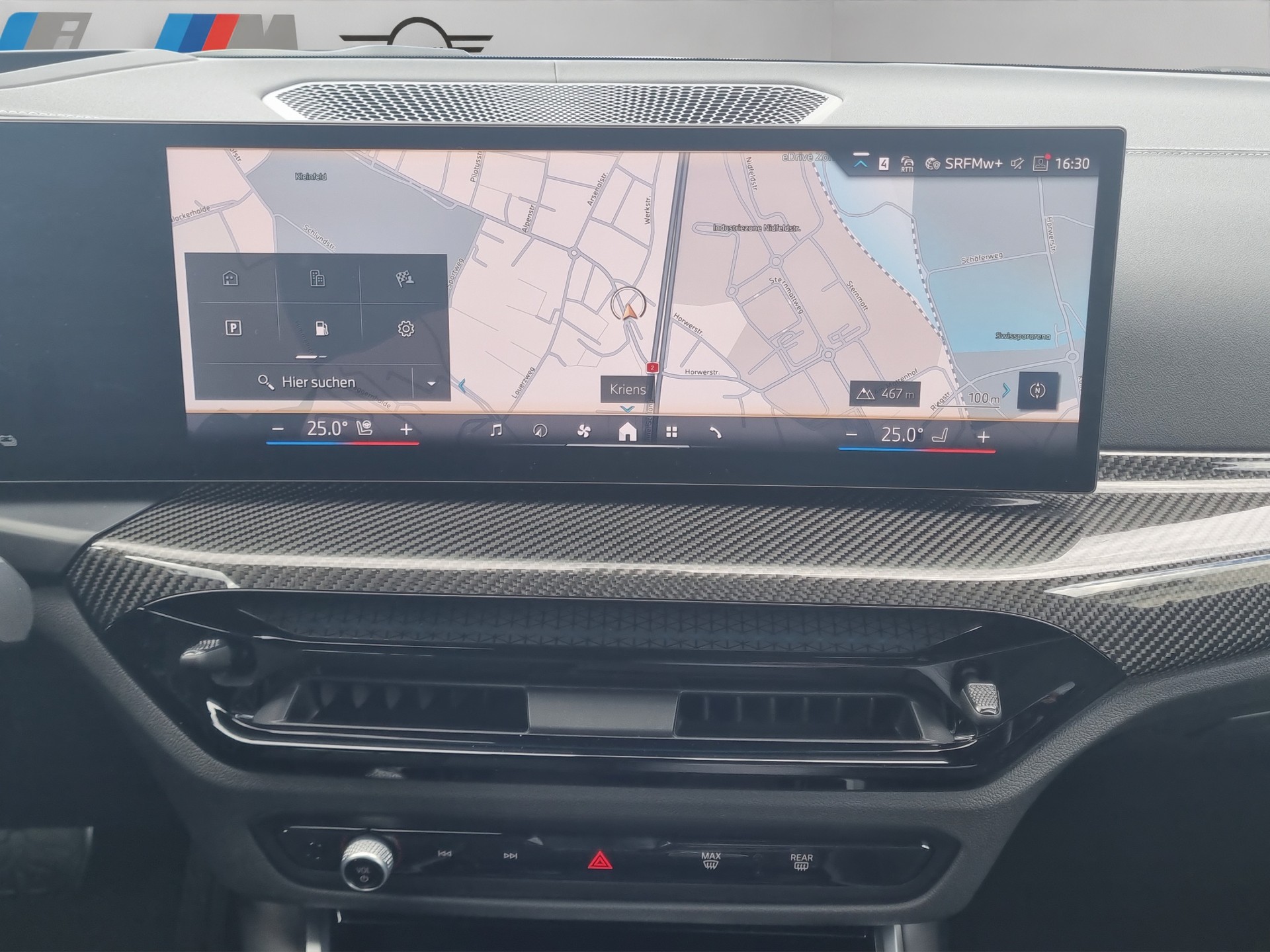 BMW 330e x DriveTouring Steptronic M Sport Pro-image-17